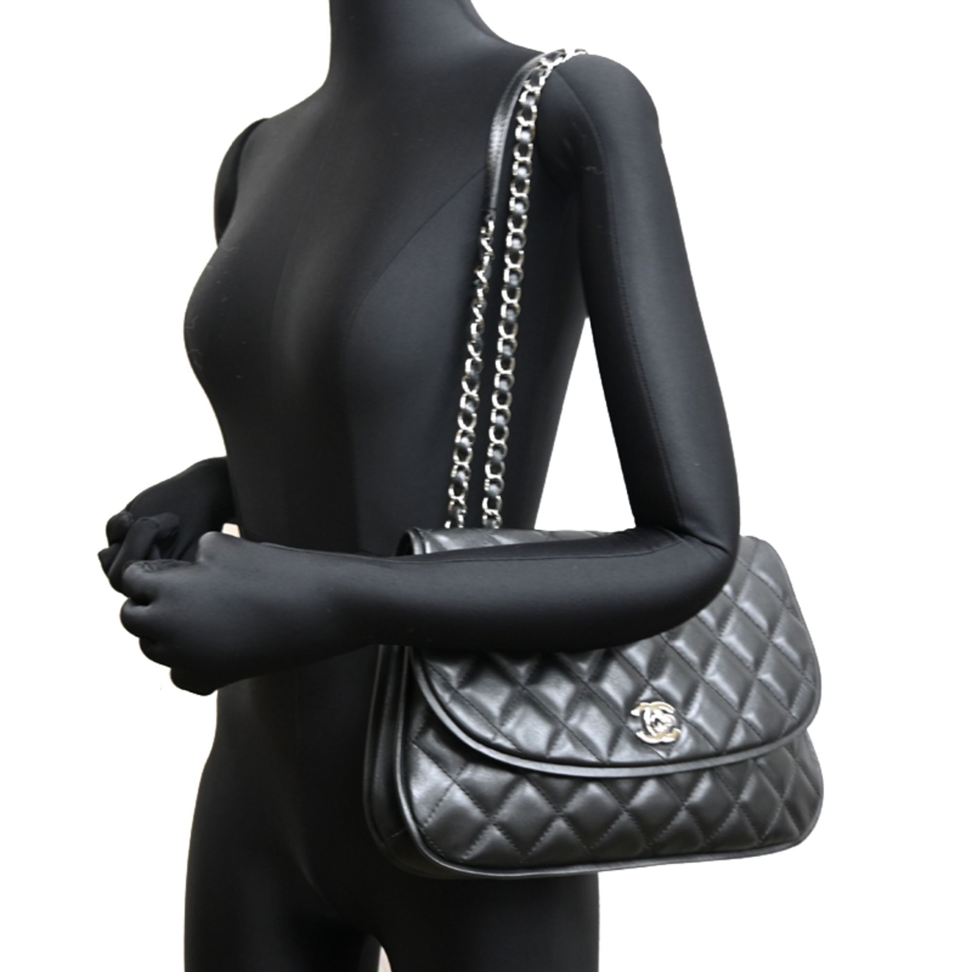 Leather Shoulder Bag (Pre-Owned) - Chanel - Modalova