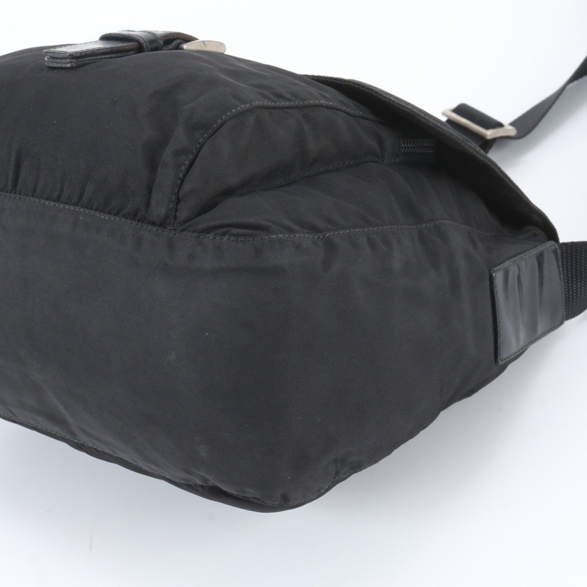 Leather Nylon Messenger Bag Shoulder Bag (Pre-Owned) - Prada - Modalova