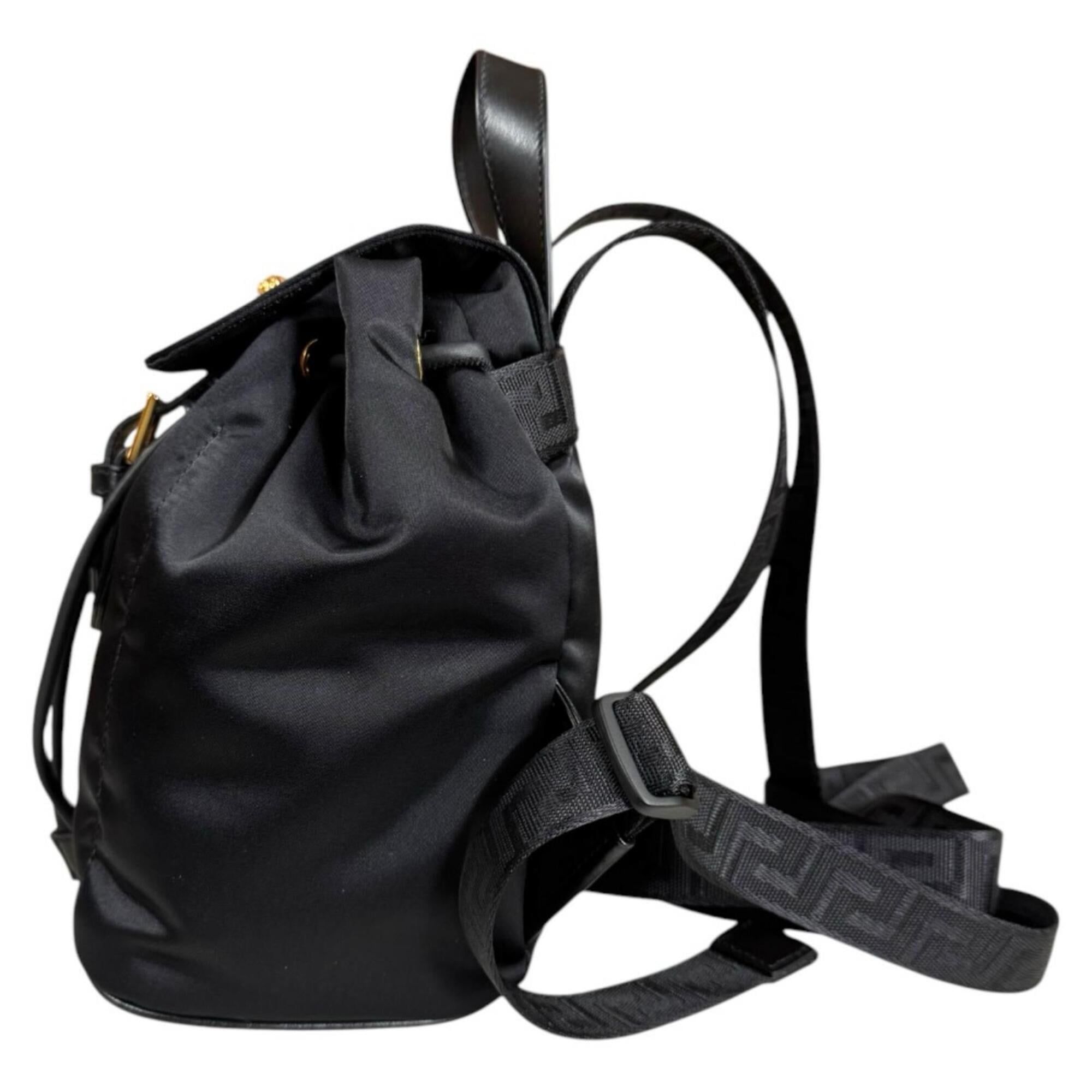 Nylon Backpack (Pre-Owned) - Versace - Modalova