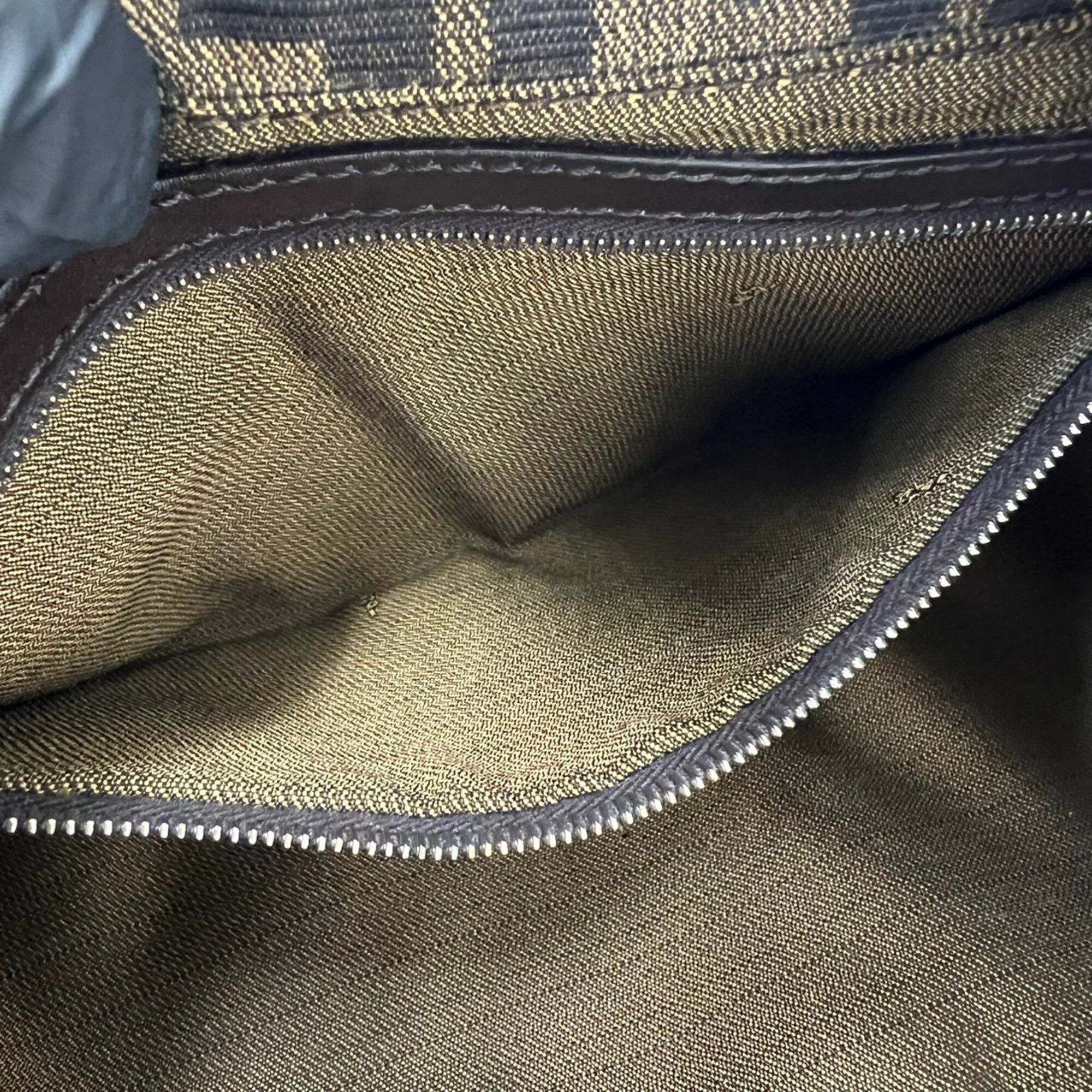 Canvas Leather Shoulder Bag (Pre-Owned) - Fendi - Modalova