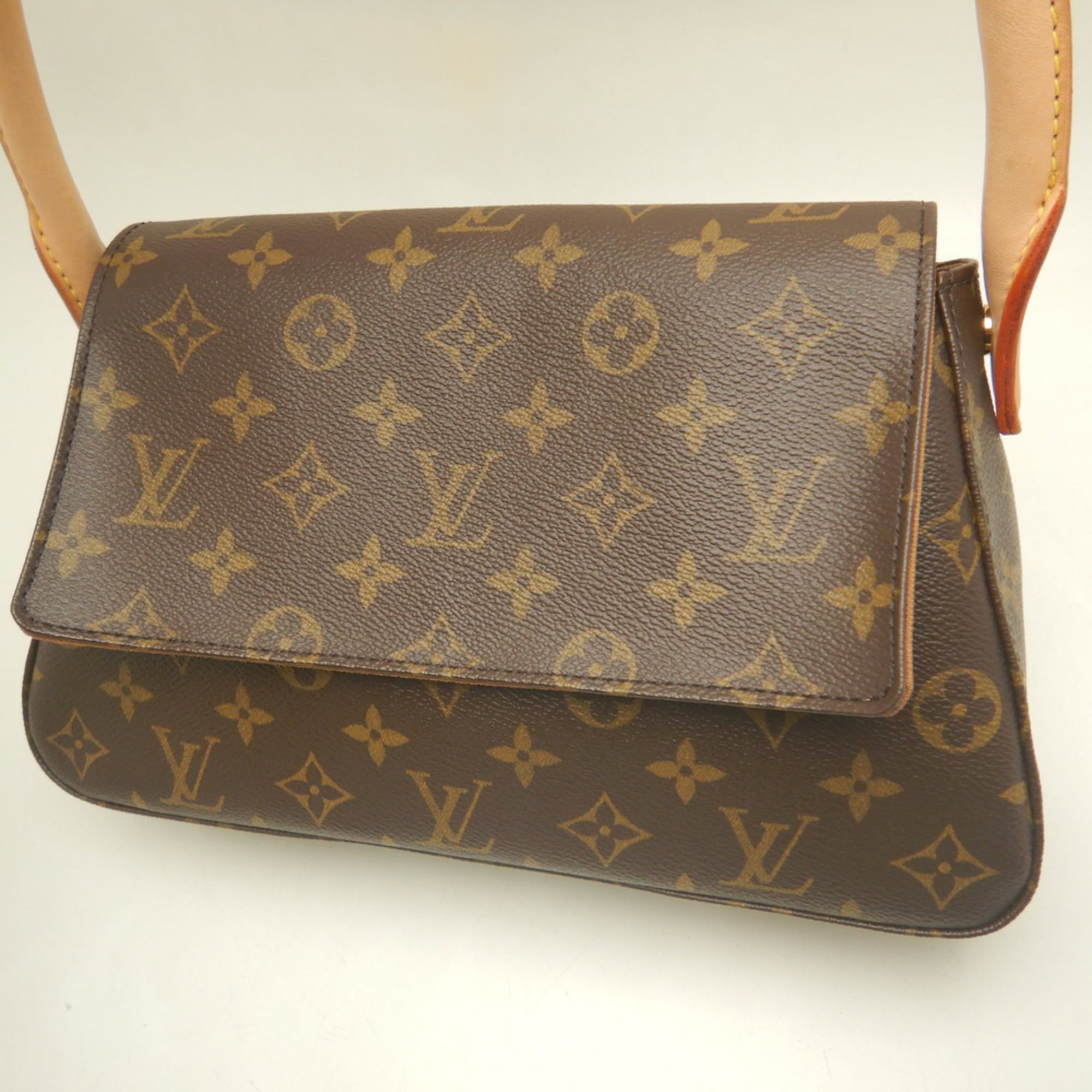 Monogram Canvas Shoulder Bag (Pre-Owned) - Louis Vuitton - Modalova