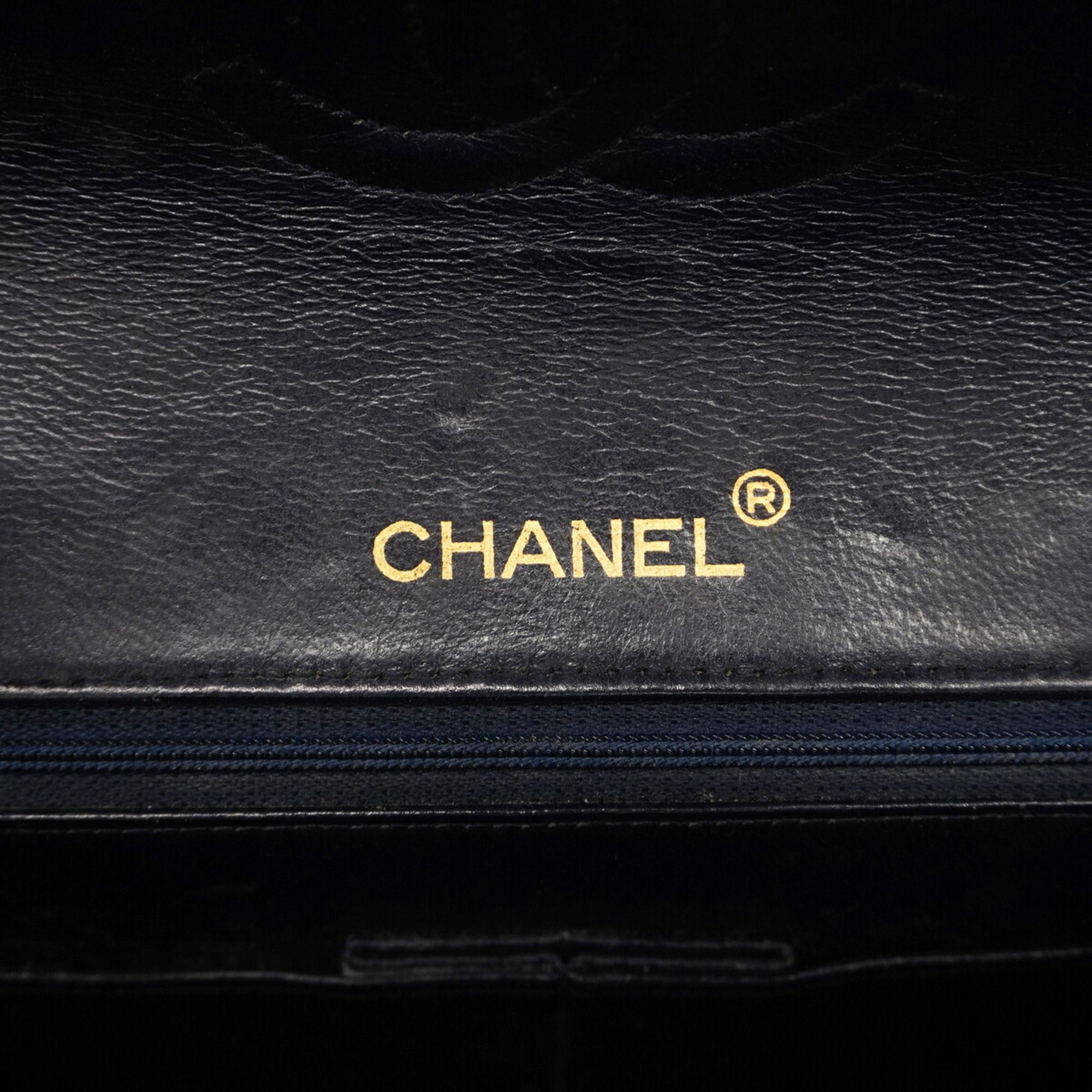 Leather Shoulder Bag (Pre-Owned) - Chanel - Modalova