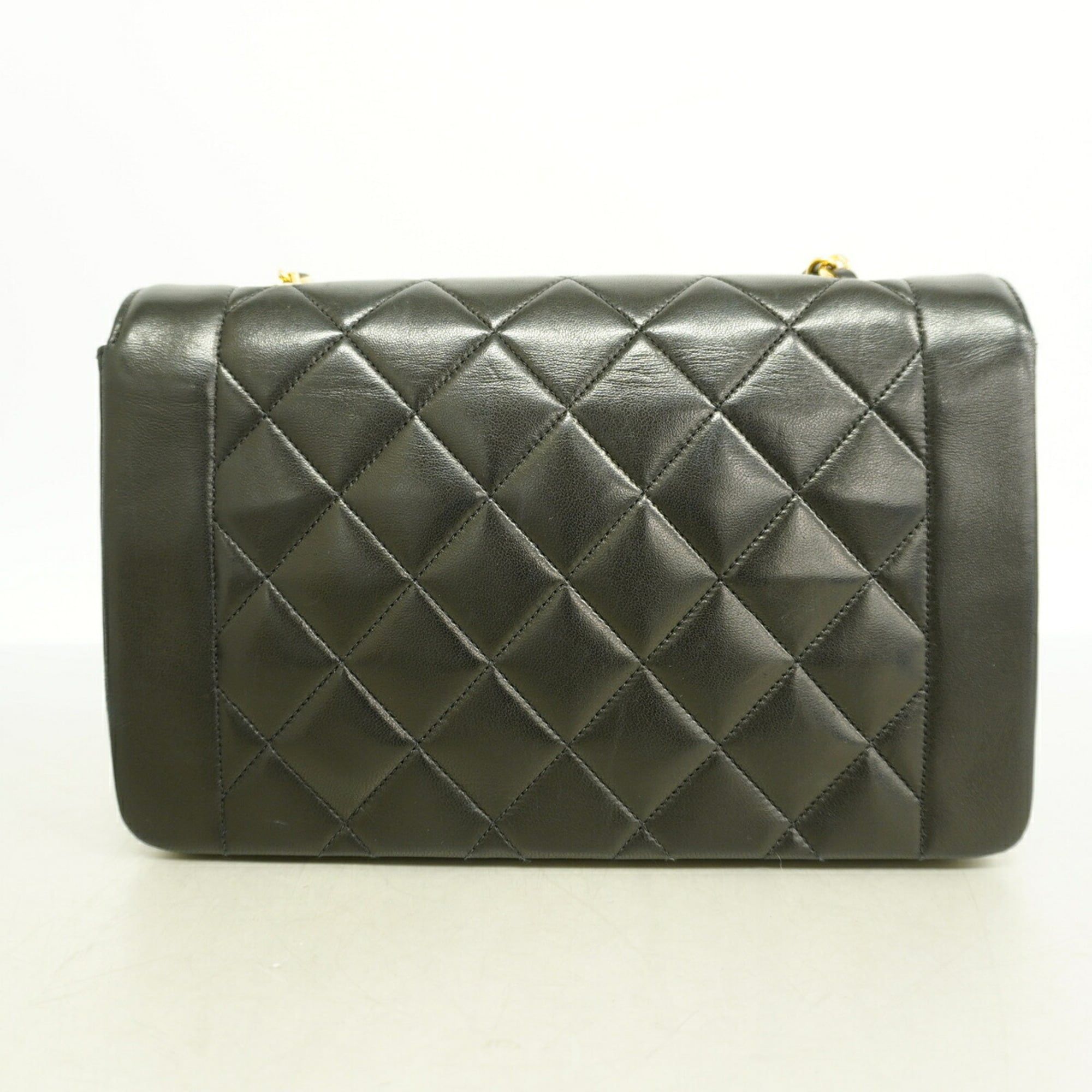 Leather Shoulder Bag (Pre-Owned) - Chanel - Modalova