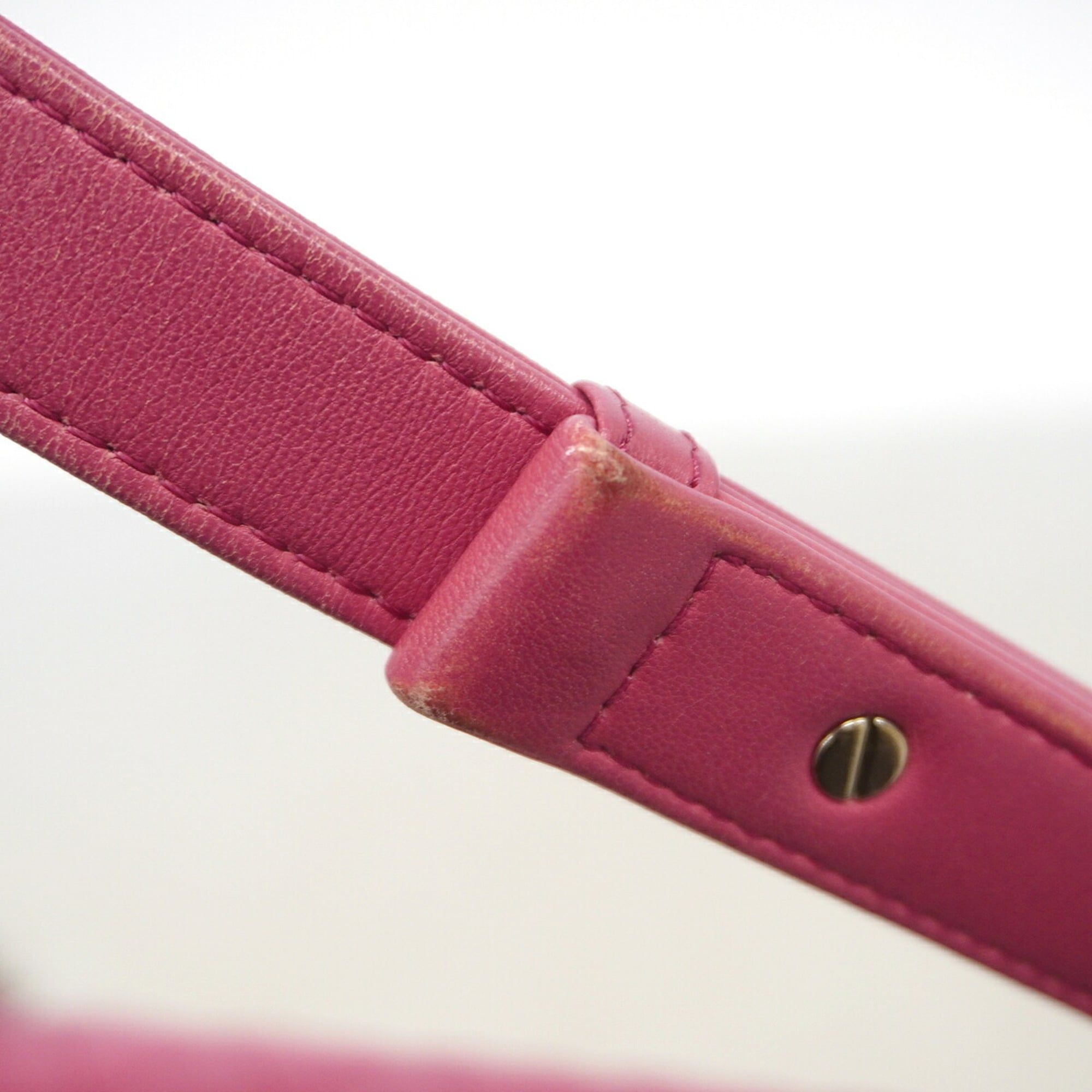 Leather Shoulder Bag (Pre-Owned) - Chanel - Modalova