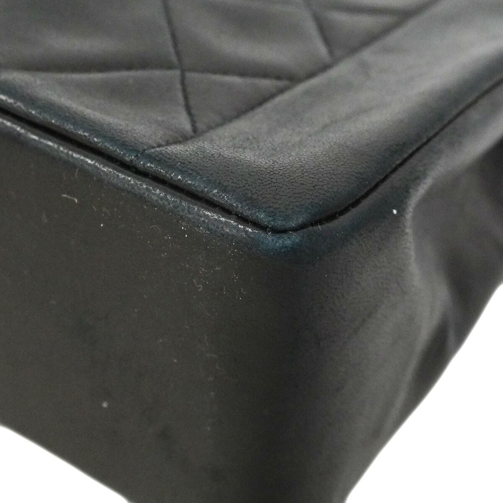 Leather Shoulder Bag (Pre-Owned) - Chanel - Modalova