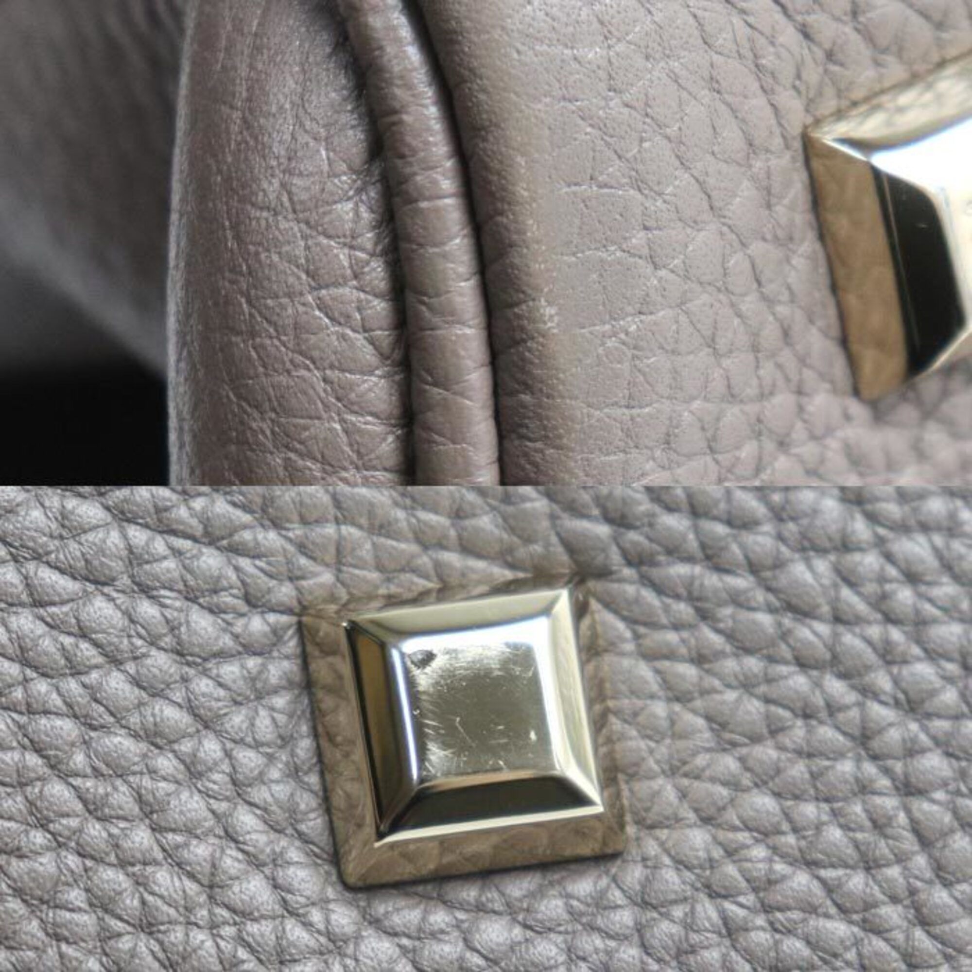 Leather Pouch Shoulder Bag (Pre-Owned) - Salvatore Ferragamo - Modalova