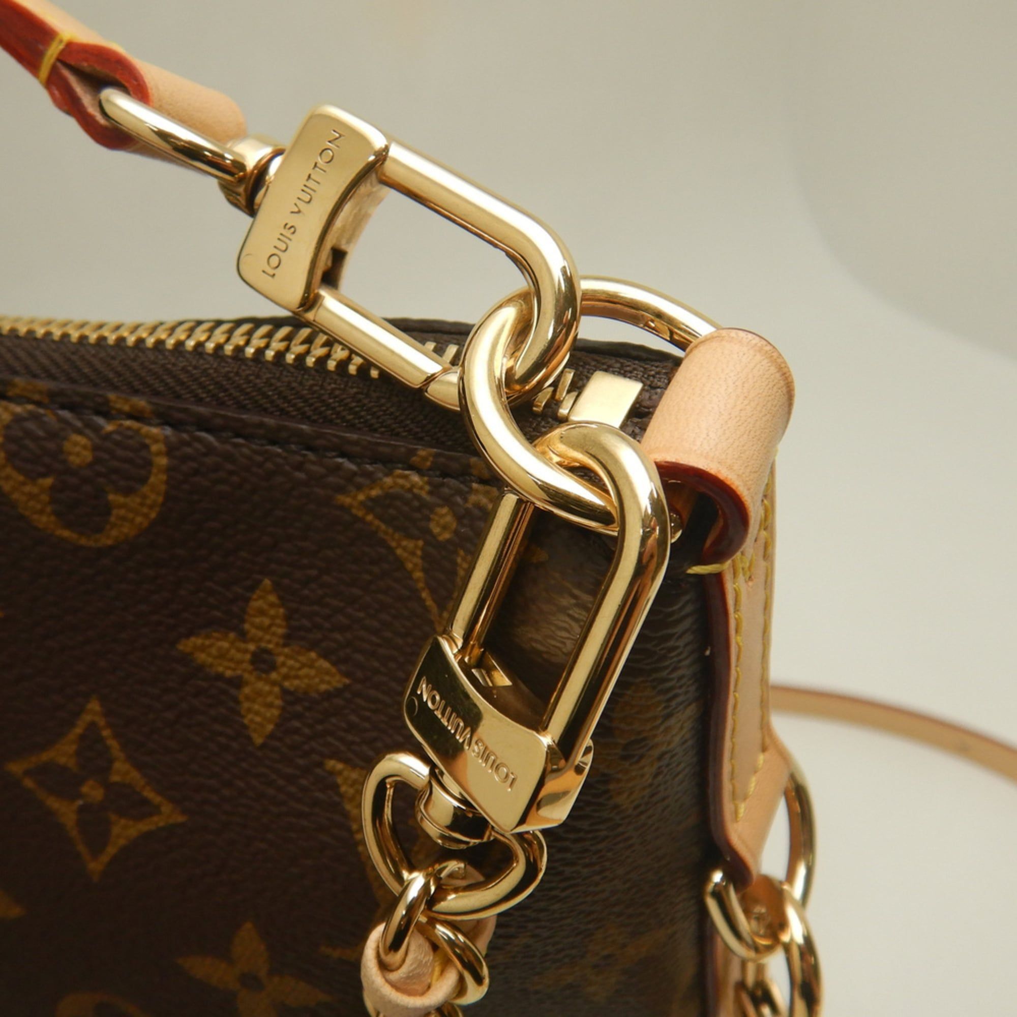 Monogram Canvas Handbag (Pre-Owned) - Louis Vuitton - Modalova