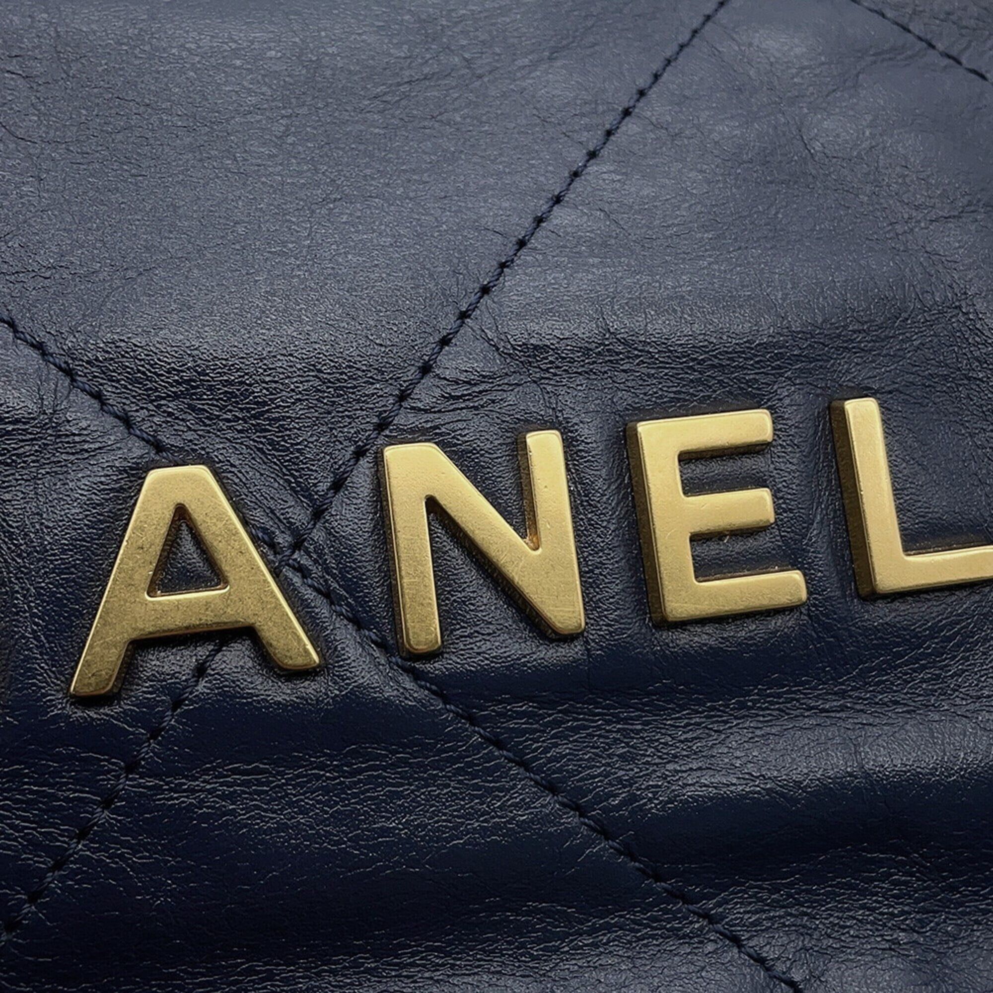 Matelasse Leather Handbag Pouch (Pre-Owned) - Chanel - Modalova