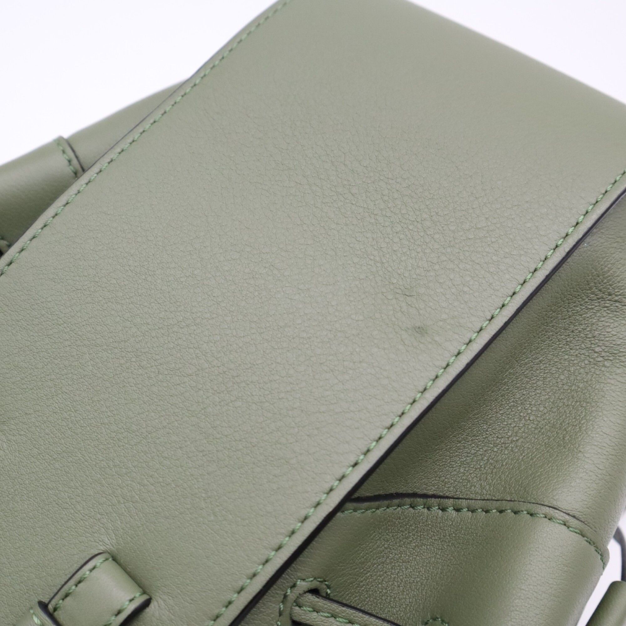 Hammock Leather Handbag (Pre-Owned) - Loewe - Modalova