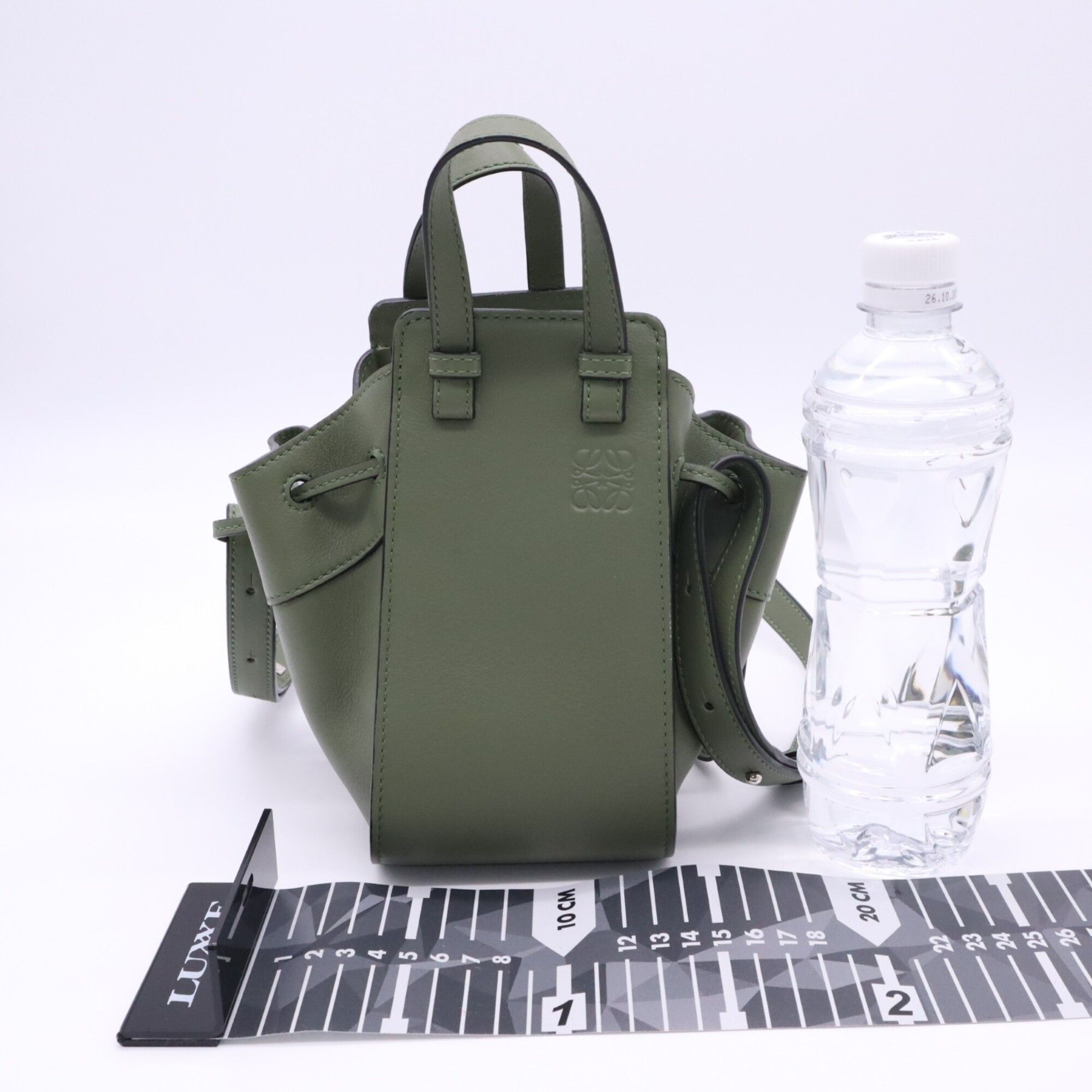 Hammock Leather Handbag (Pre-Owned) - Loewe - Modalova