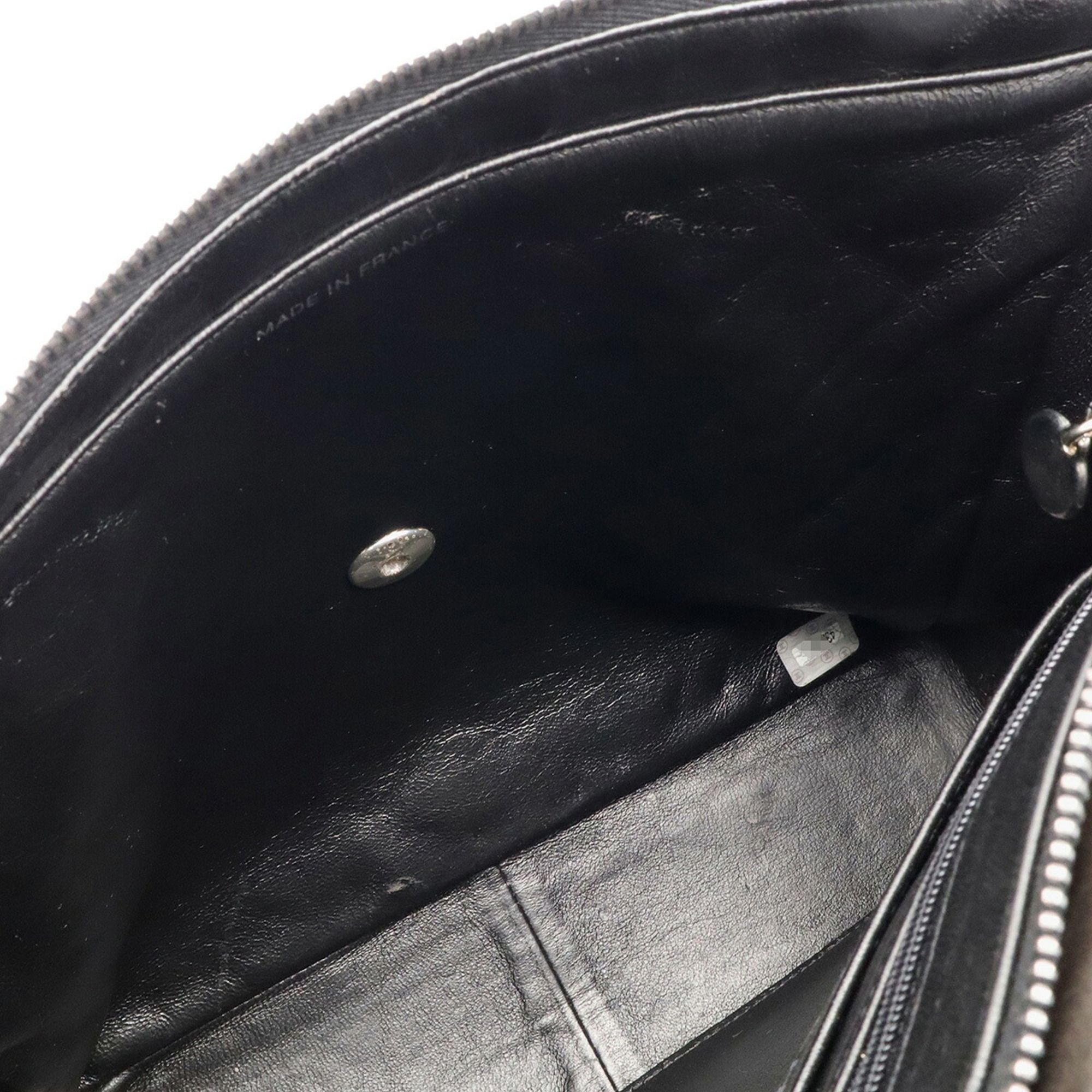 Patent Leather Backpack (Pre-Owned) - Chanel - Modalova
