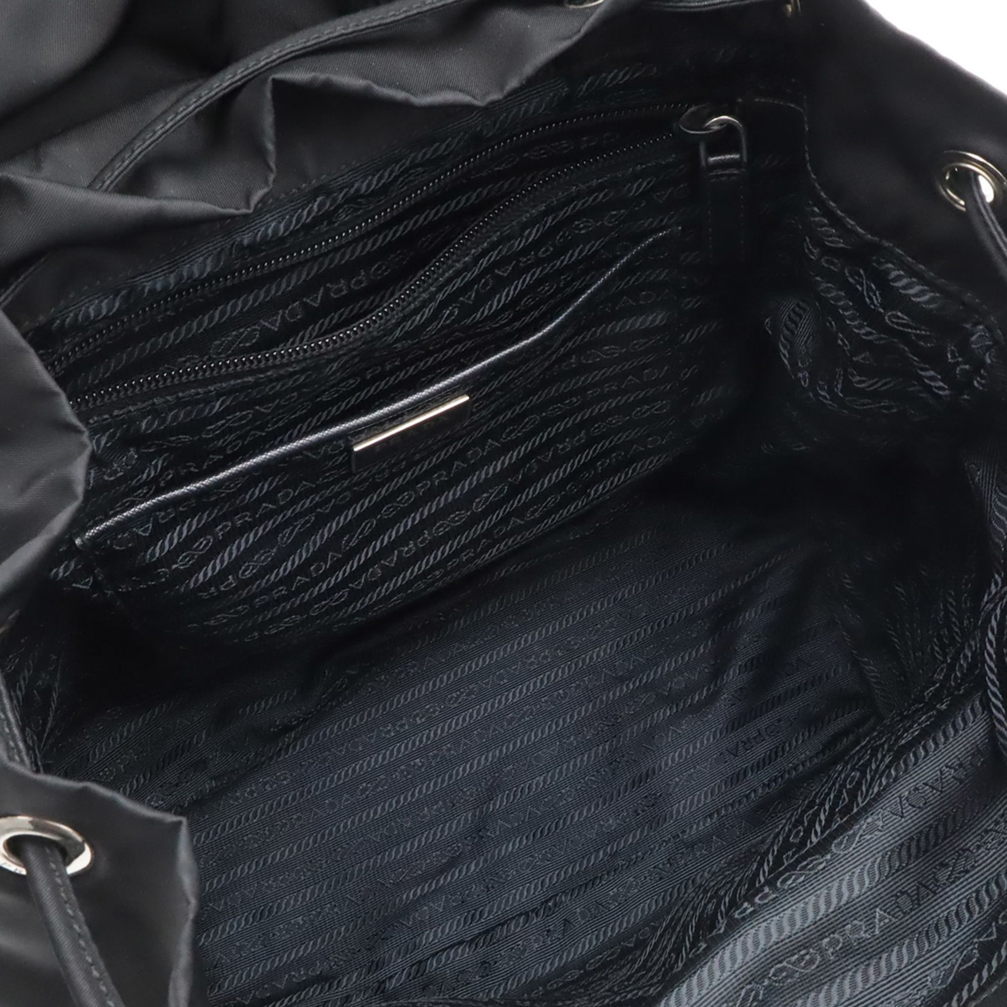 Nylon Leather Backpack (Pre-Owned) - Prada - Modalova