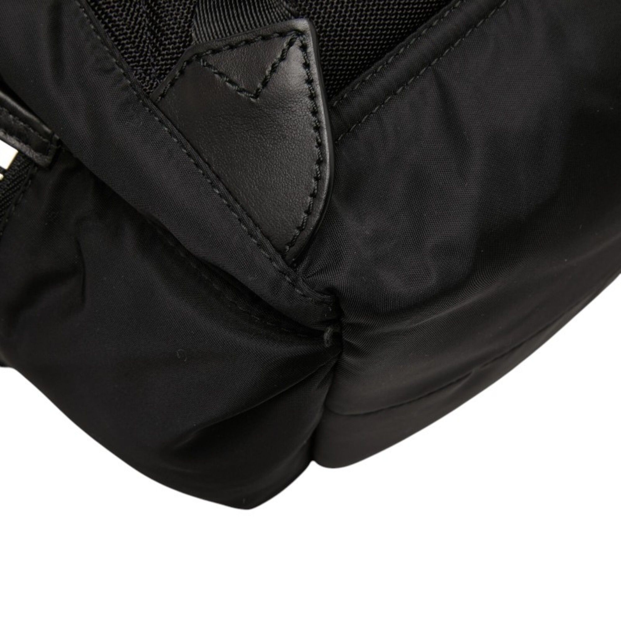 Nylon Leather Backpack (Pre-Owned) - Burberry - Modalova