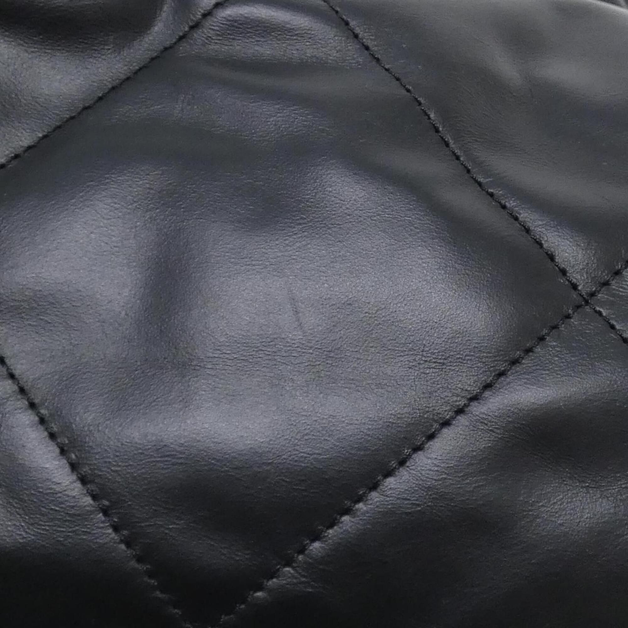 Leather Pouch Shoulder Bag (Pre-Owned) - Chanel - Modalova