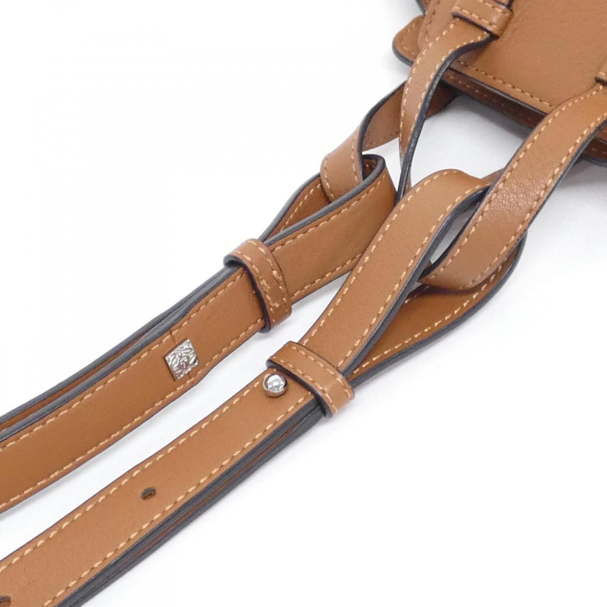 Leather Shoulder Bag (Pre-Owned) - Loewe - Modalova