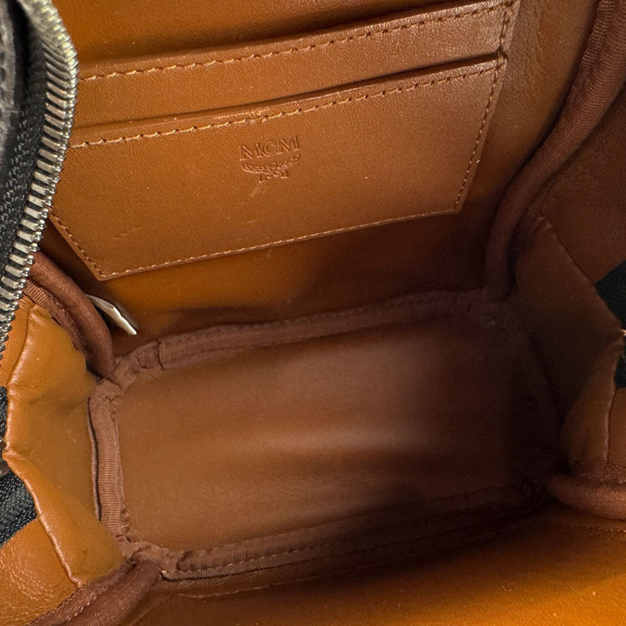 Leather Backpack (Pre-Owned) - MCM - Modalova