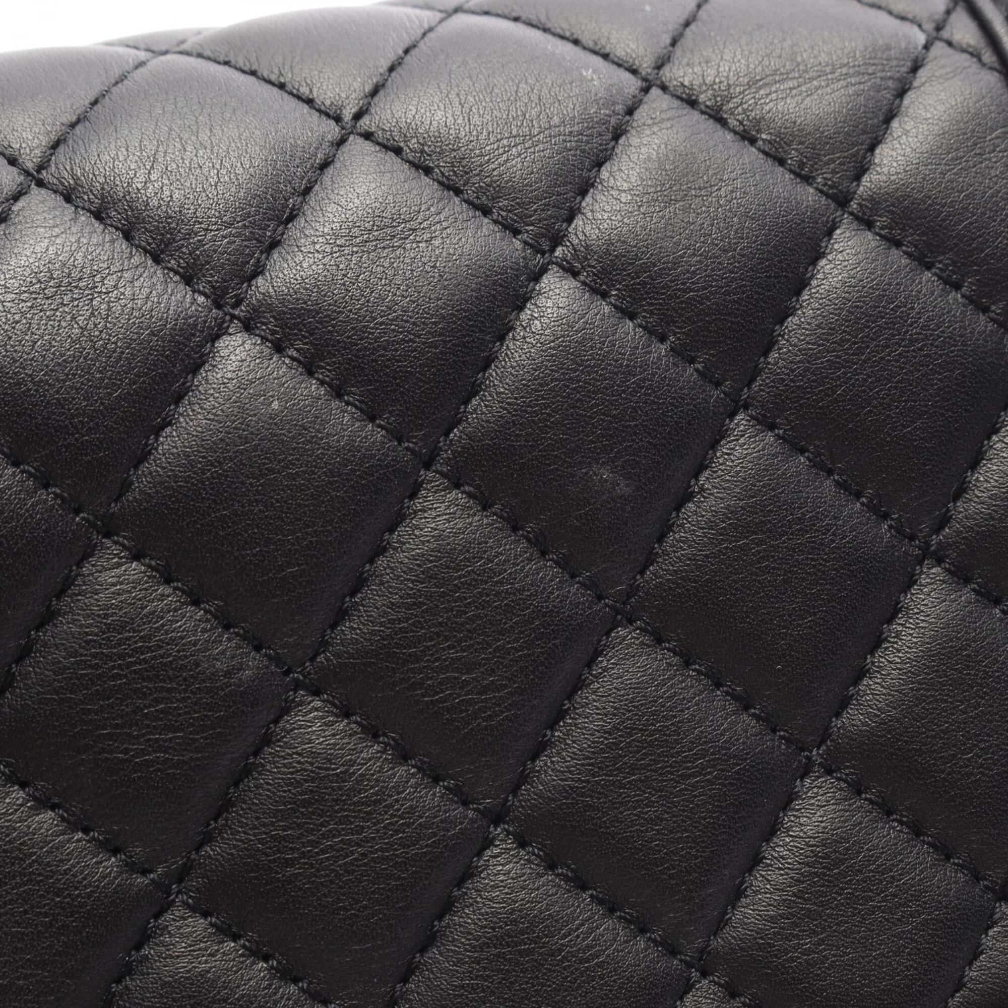 Boy Leather Handbag Shoulder Bag (Pre-Owned) - Chanel - Modalova