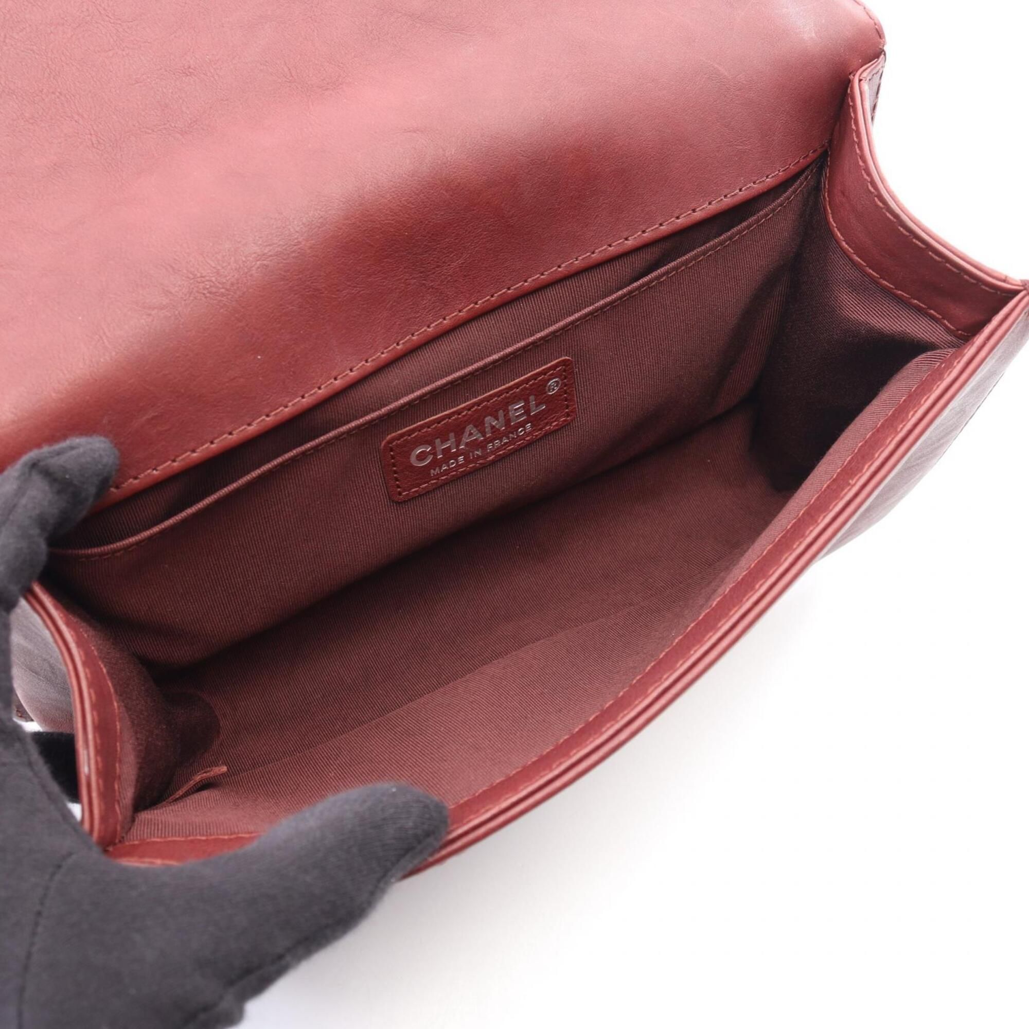 Boy Leather Handbag Shoulder Bag (Pre-Owned) - Chanel - Modalova