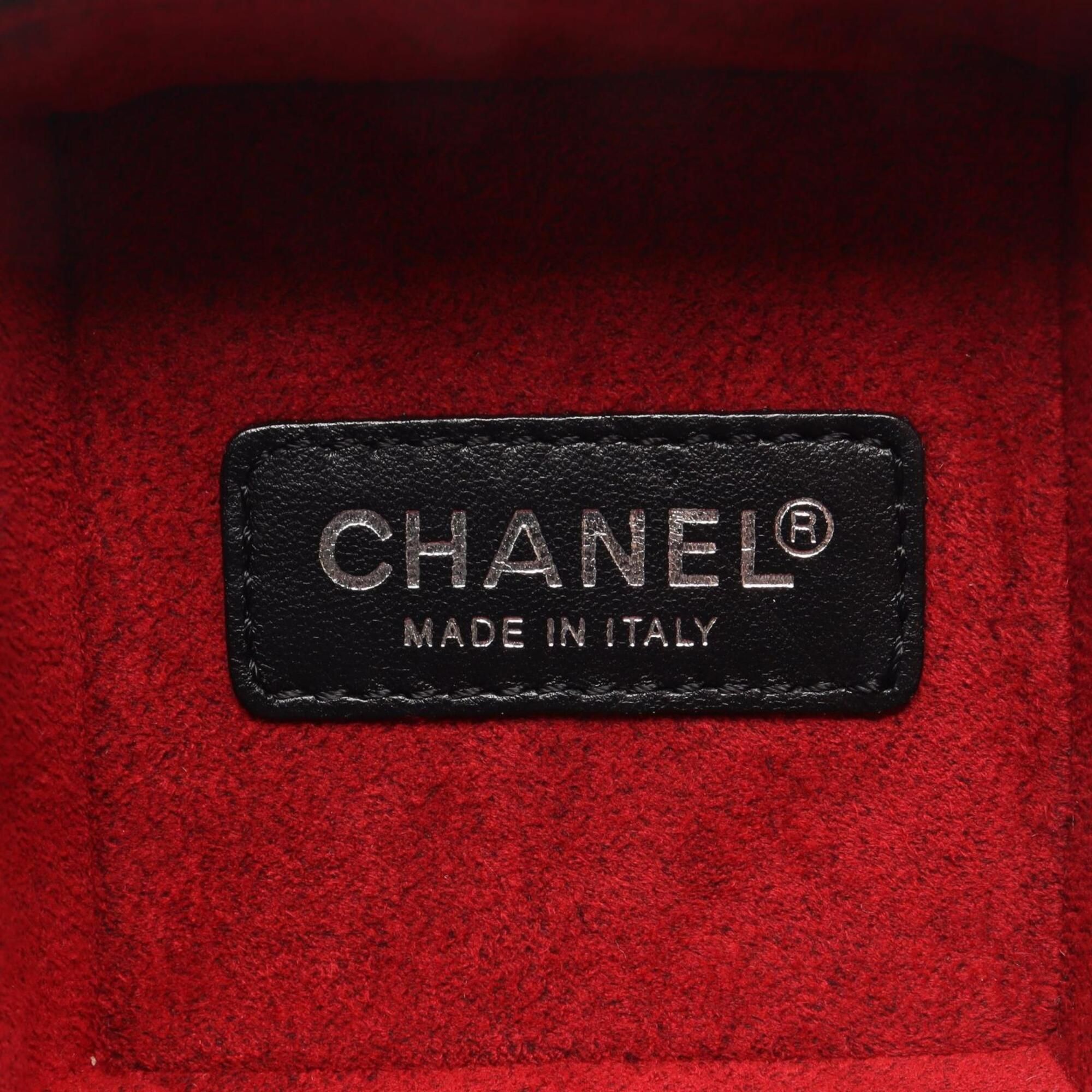 Chocolate Bar Patent Leather Handbag (Pre-Owned) - Chanel - Modalova