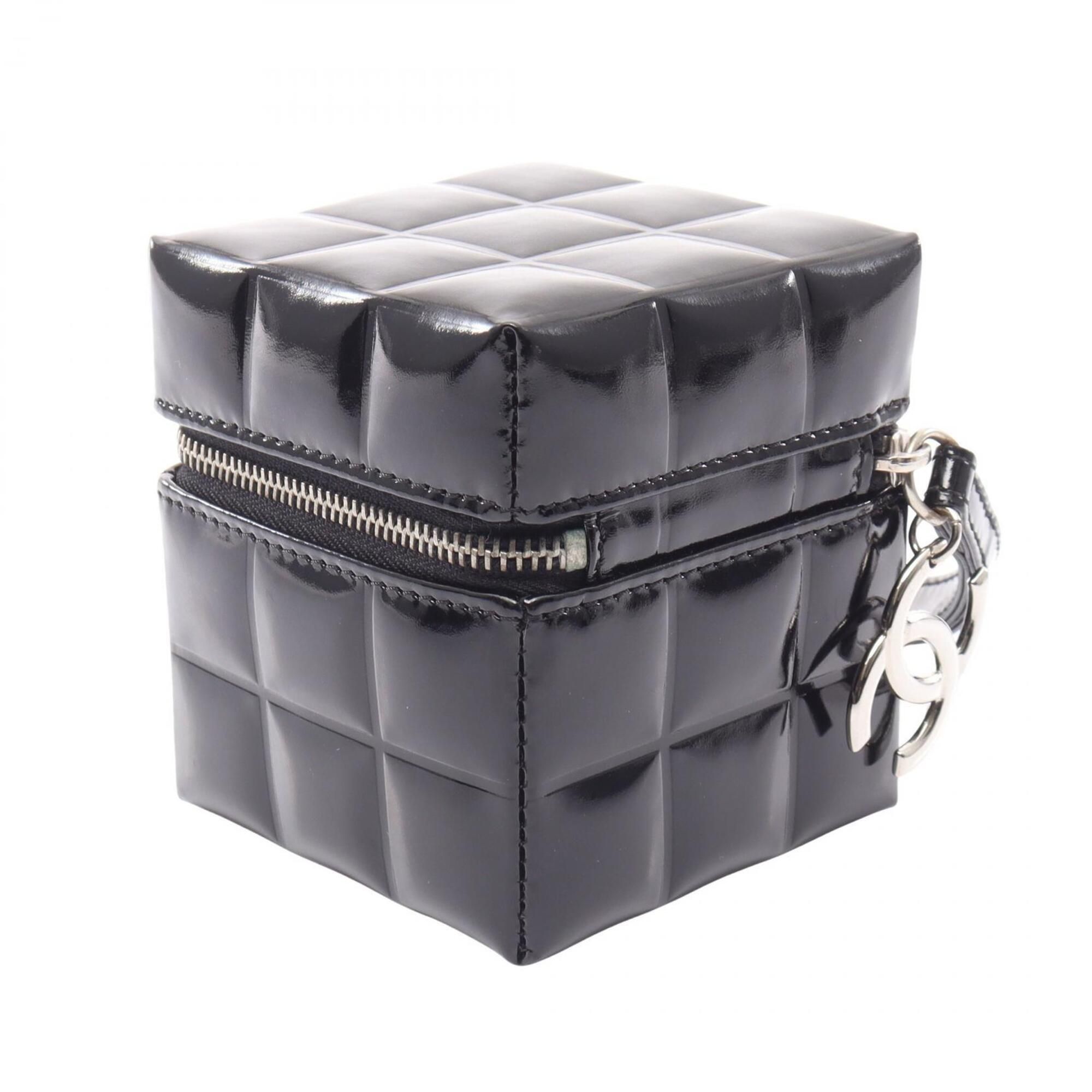Chocolate Bar Patent Leather Handbag (Pre-Owned) - Chanel - Modalova