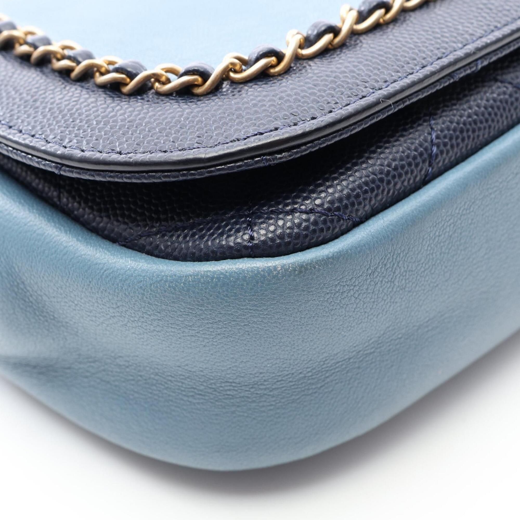 Leather Handbag Shoulder Bag (Pre-Owned) - Chanel - Modalova