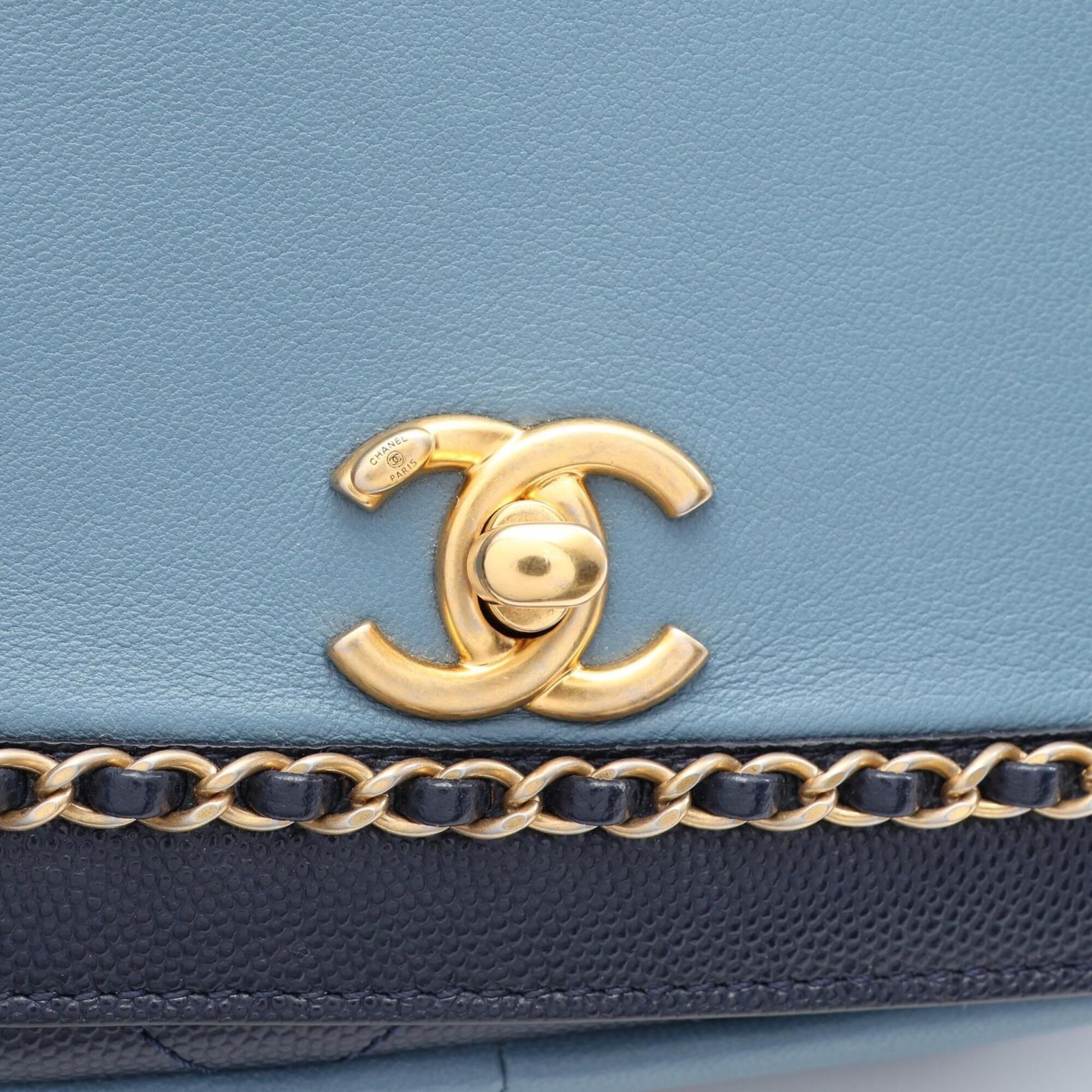 Leather Handbag Shoulder Bag (Pre-Owned) - Chanel - Modalova