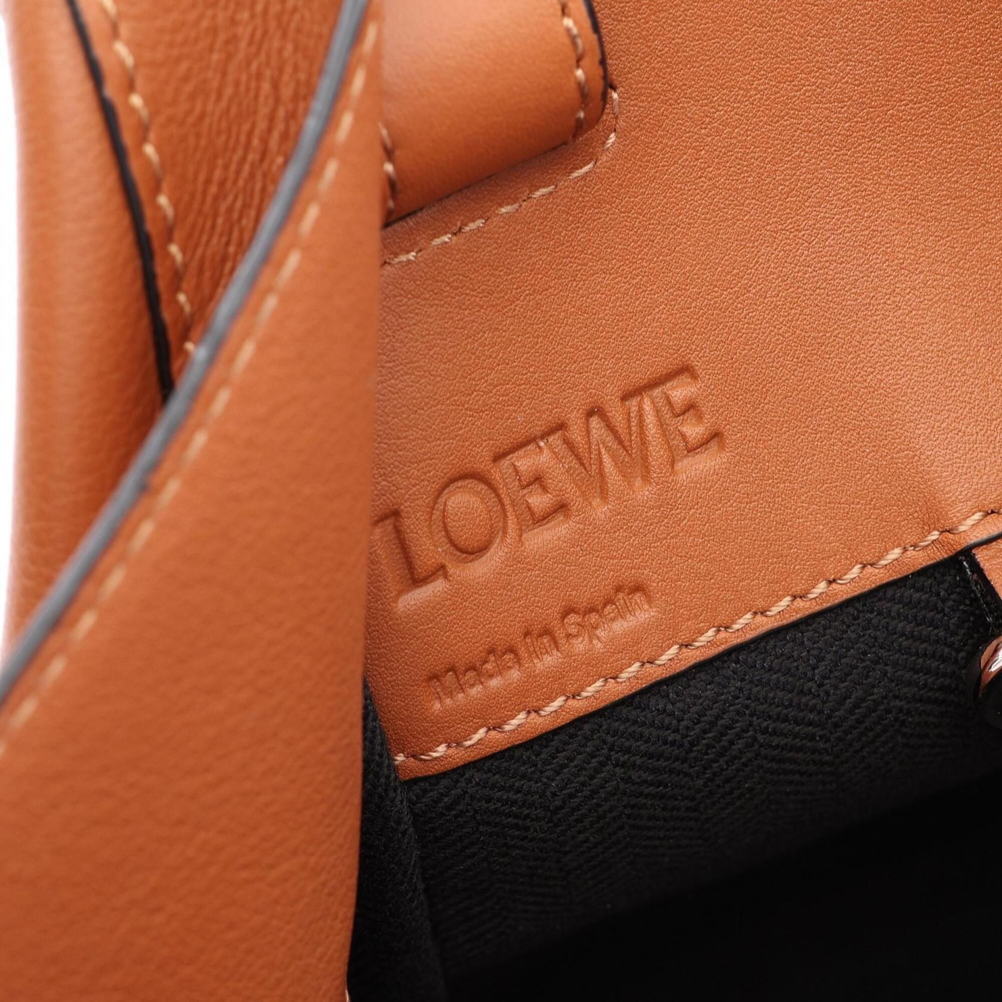 Leather Handbag (Pre-Owned) - Loewe - Modalova