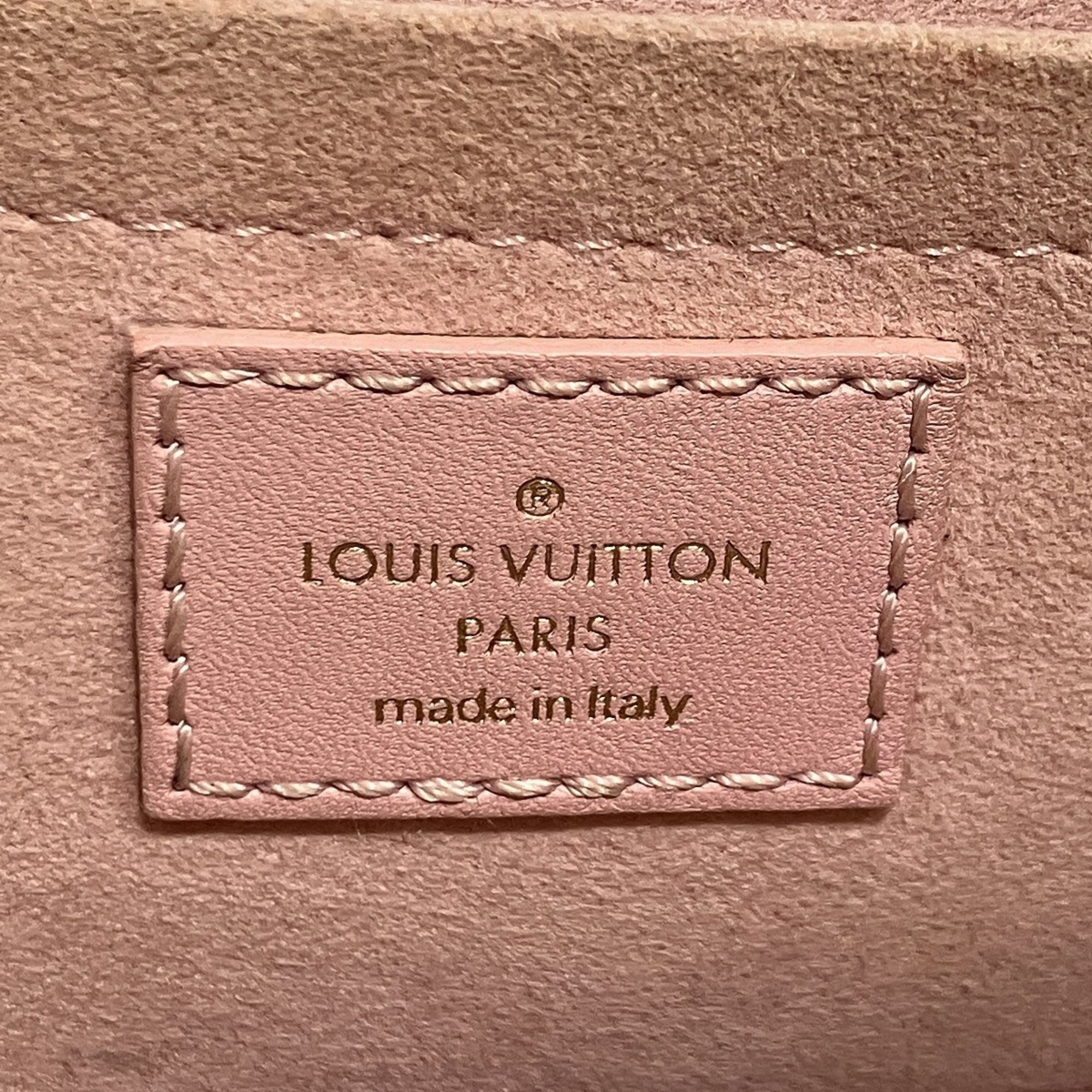 Quilting Shoulder Bag (Pre-Owned) - Louis Vuitton - Modalova