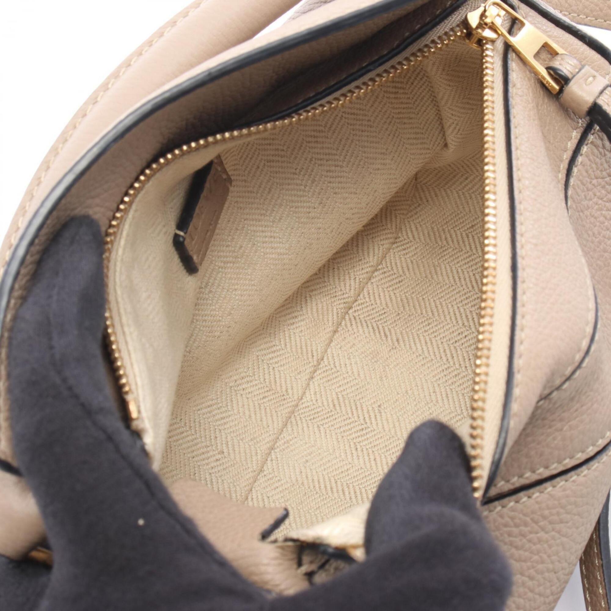 Leather Handbag (Pre-Owned) - Loewe - Modalova