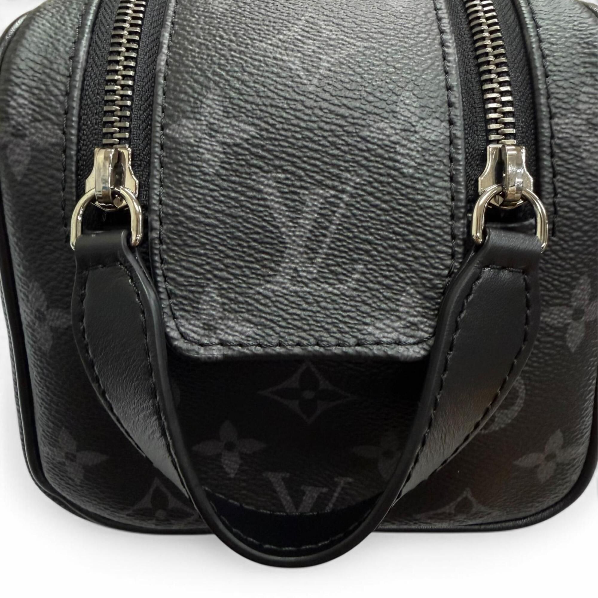 Monogram Eclipse Pouch (Pre-Owned) - Louis Vuitton - Modalova