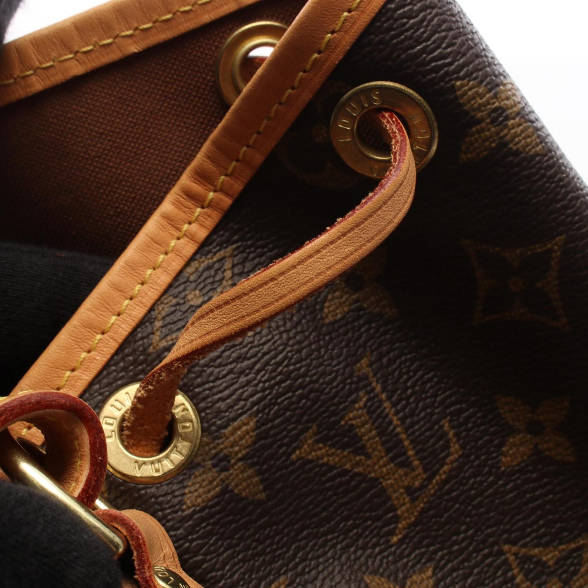Coated Canvas Handbag Shoulder Bag (Pre-Owned) - Louis Vuitton - Modalova