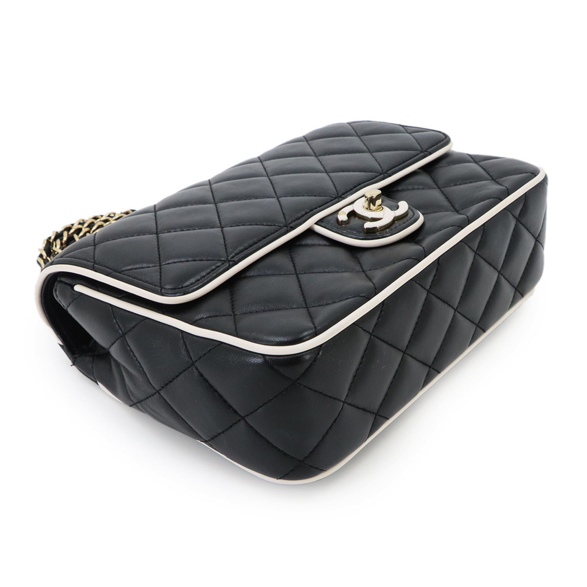 Handbag Shoulder Bag (Pre-Owned) - Chanel - Modalova