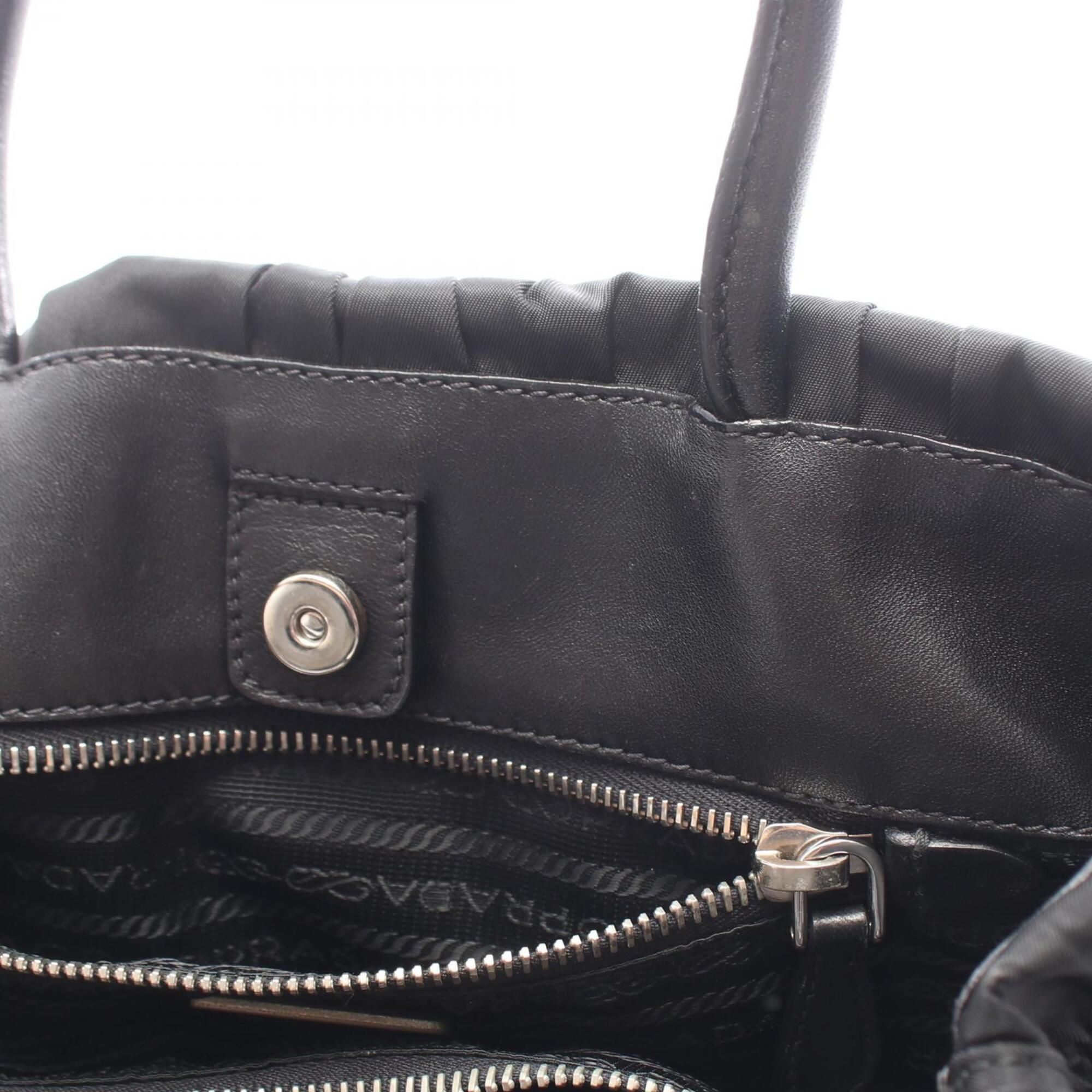Nylon Leather Handbag (Pre-Owned) - Prada - Modalova