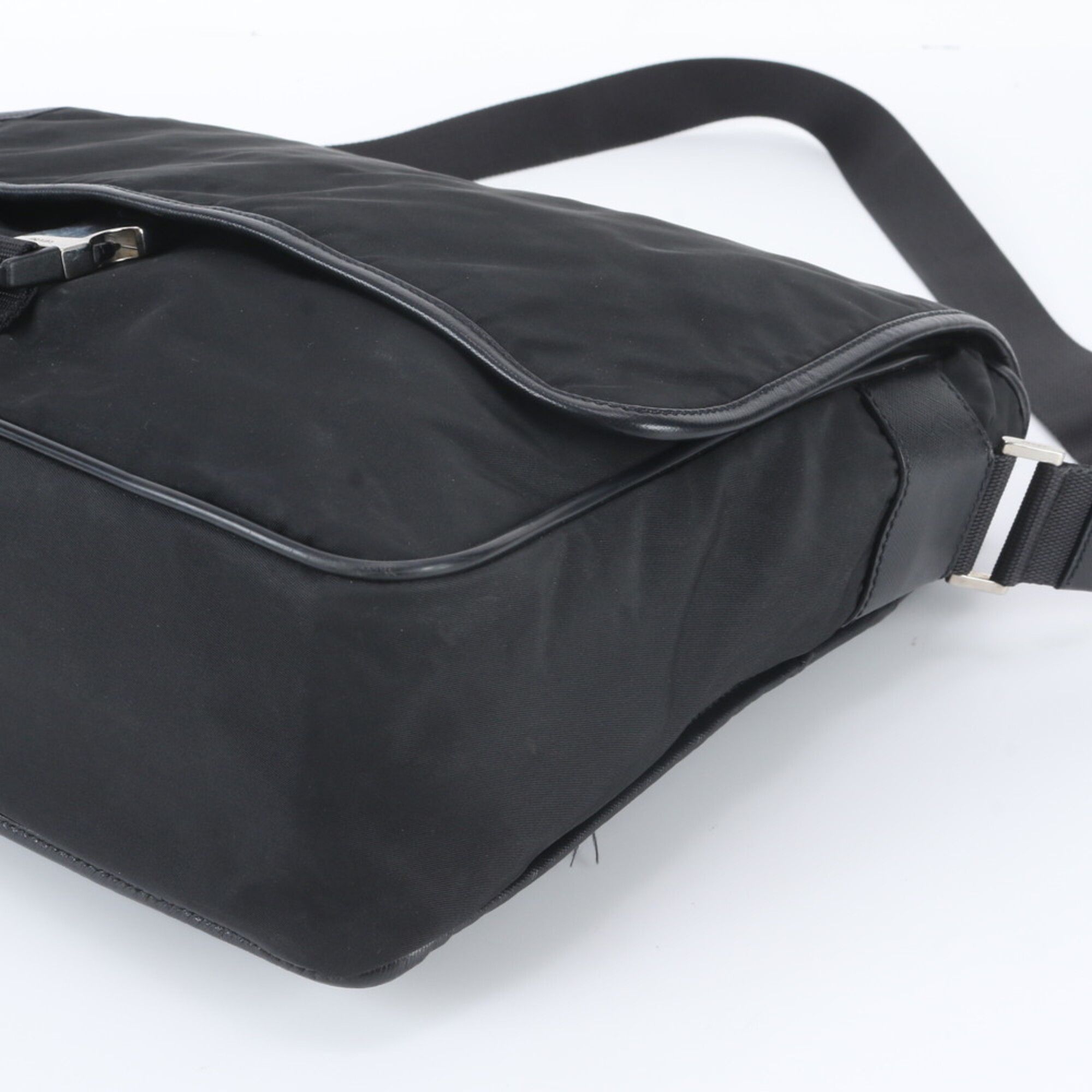 Leather Nylon Shoulder Bag (Pre-Owned) - Prada - Modalova