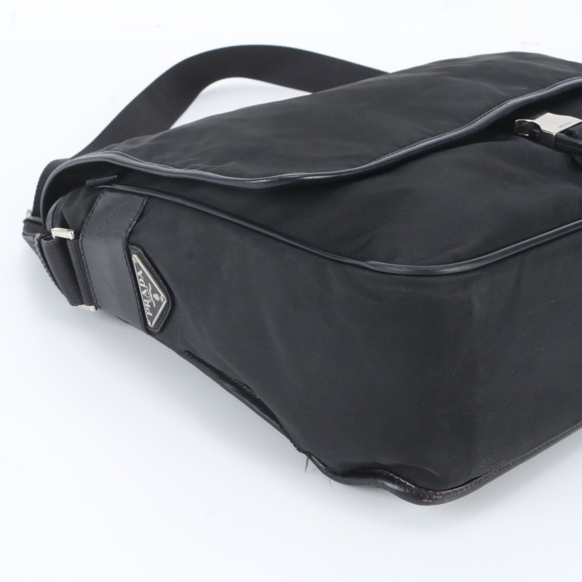 Leather Nylon Shoulder Bag (Pre-Owned) - Prada - Modalova