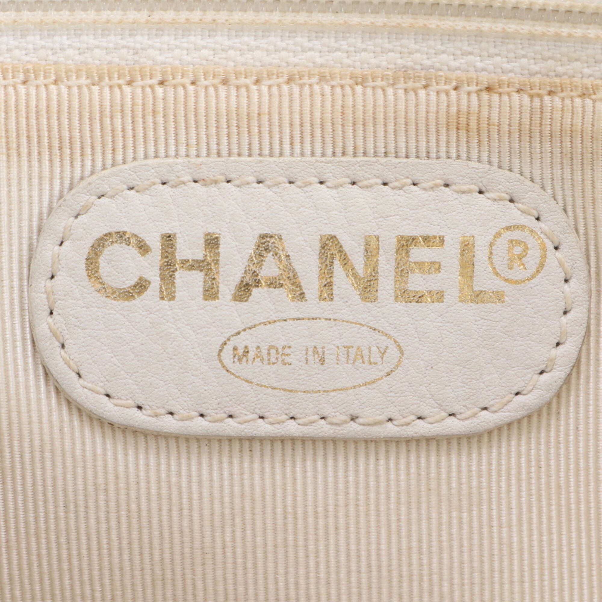 Leather Shoulder Bag (Pre-Owned) - Chanel - Modalova