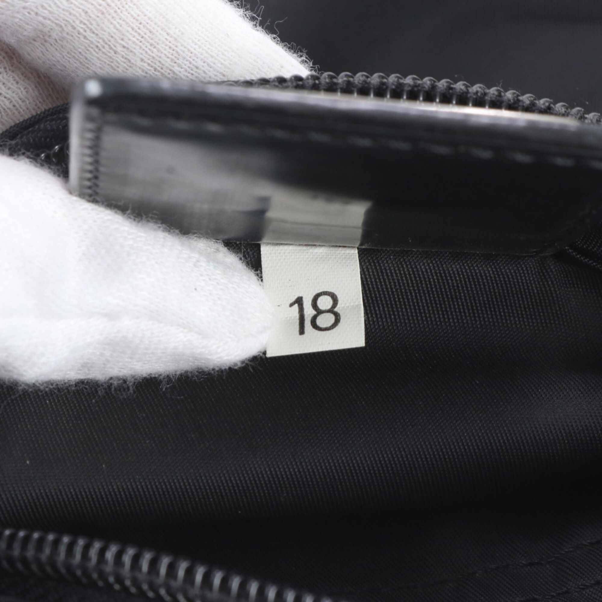 Leather Nylon Shoulder Bag (Pre-Owned) - Prada - Modalova