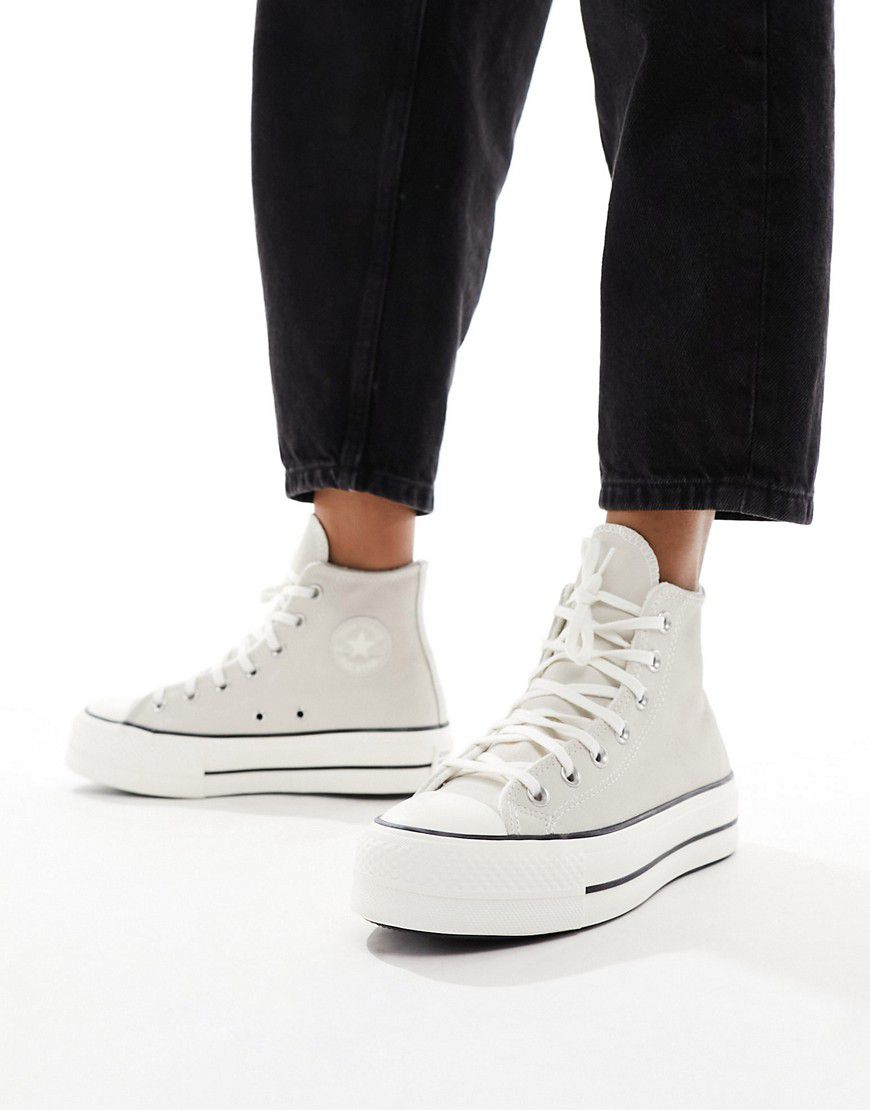 Chuck Taylor All Star Lift Hi - Sneakers alte in camoscio color egret - Converse - Modalova
