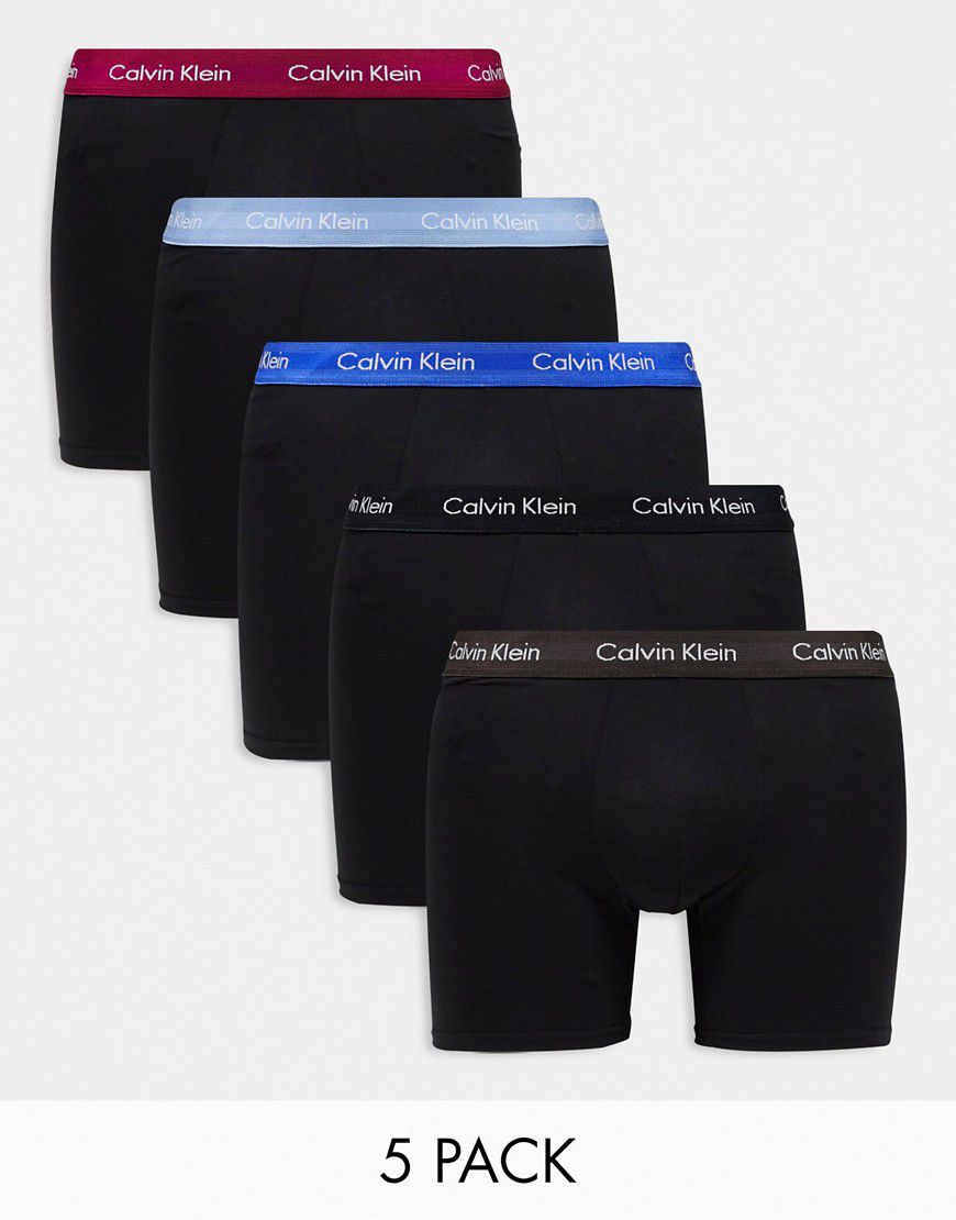 Cotton Stretch - Confezione da 5 boxer neri con elastico colorato - Calvin Klein - Modalova