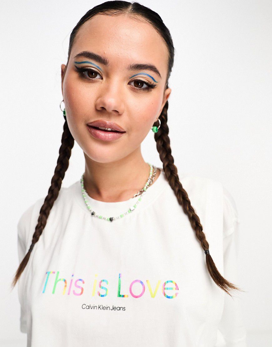 Pride - T-shirt unisex in rete a doppio strato bianca - Calvin Klein Jeans - Modalova