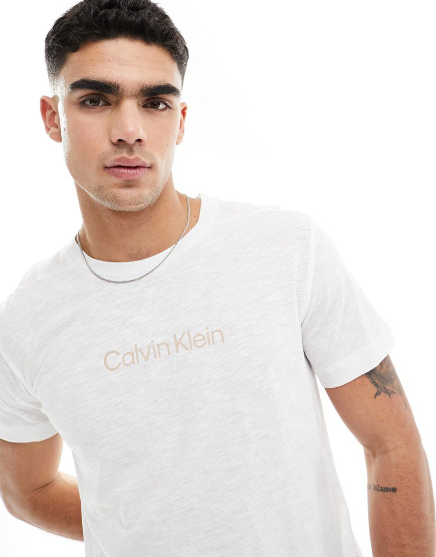 Lifestyle - T-shirt girocollo bianca con logo - Calvin Klein - Modalova