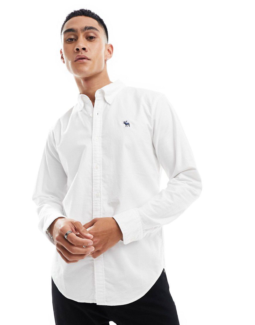 Camicia Oxford bianca con logo iconico - Abercrombie & Fitch - Modalova