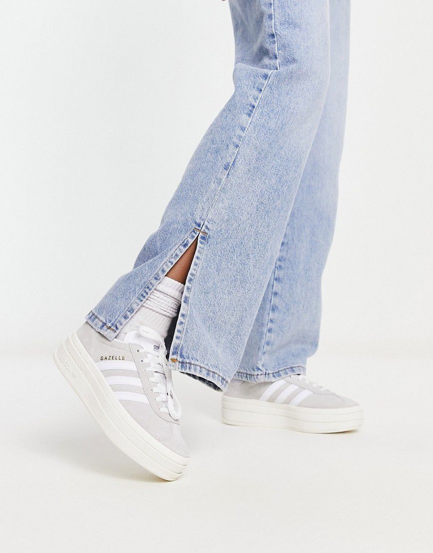 Gazelle Bold - Sneakers grigie e bianche con suola platform - adidas Originals - Modalova