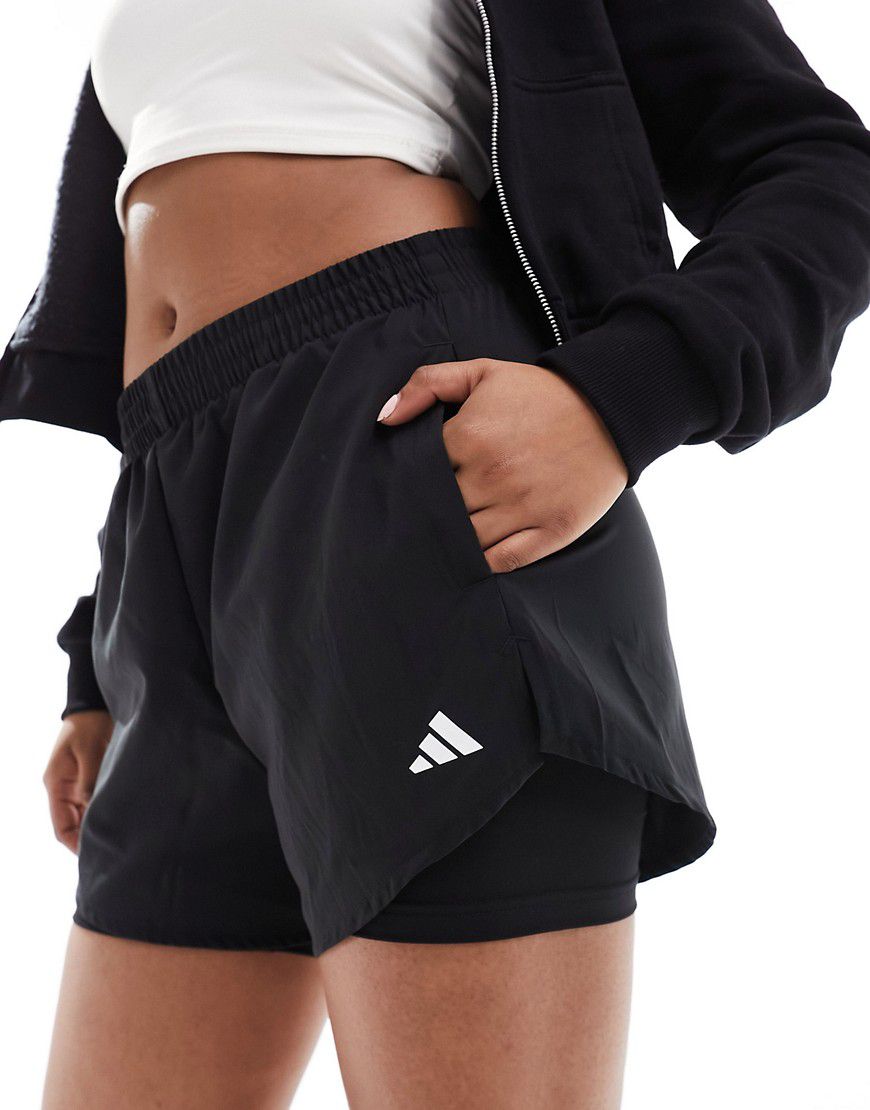 Adidas - Training Essentials - Pantaloncini neri 2 in 1 - adidas performance - Modalova