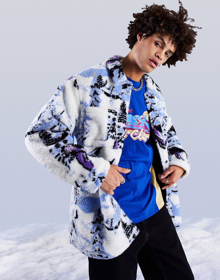 Camicia giacca oversize in pile borg con stampa apres ski - ASOS DESIGN - Modalova