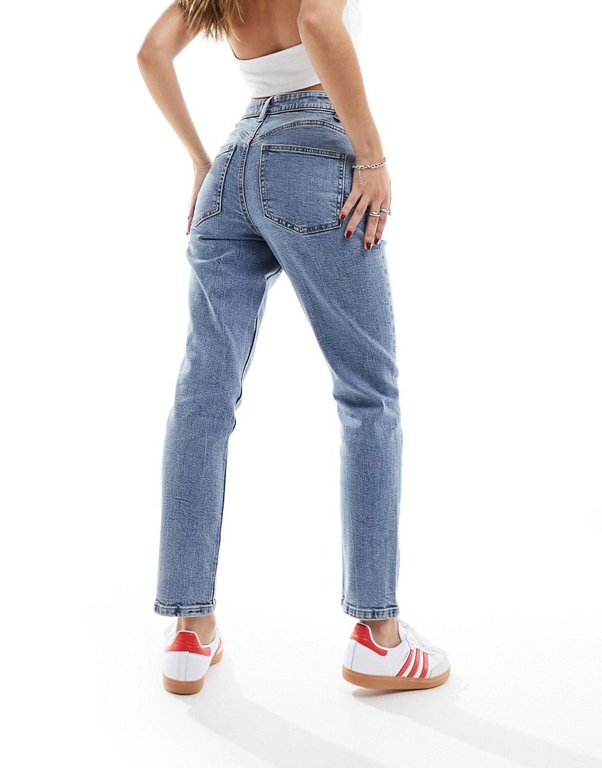 Mom jeans slim push up medio - ASOS DESIGN - Modalova