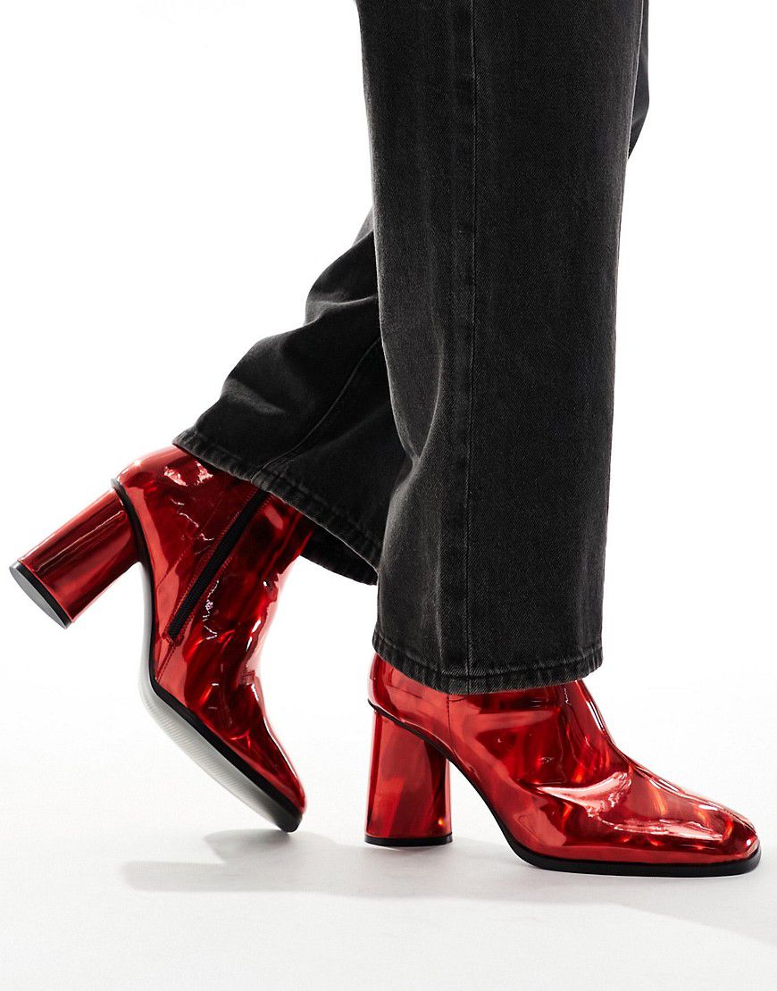 Stivali con tacco rossi metallizzati - ASOS DESIGN - Modalova