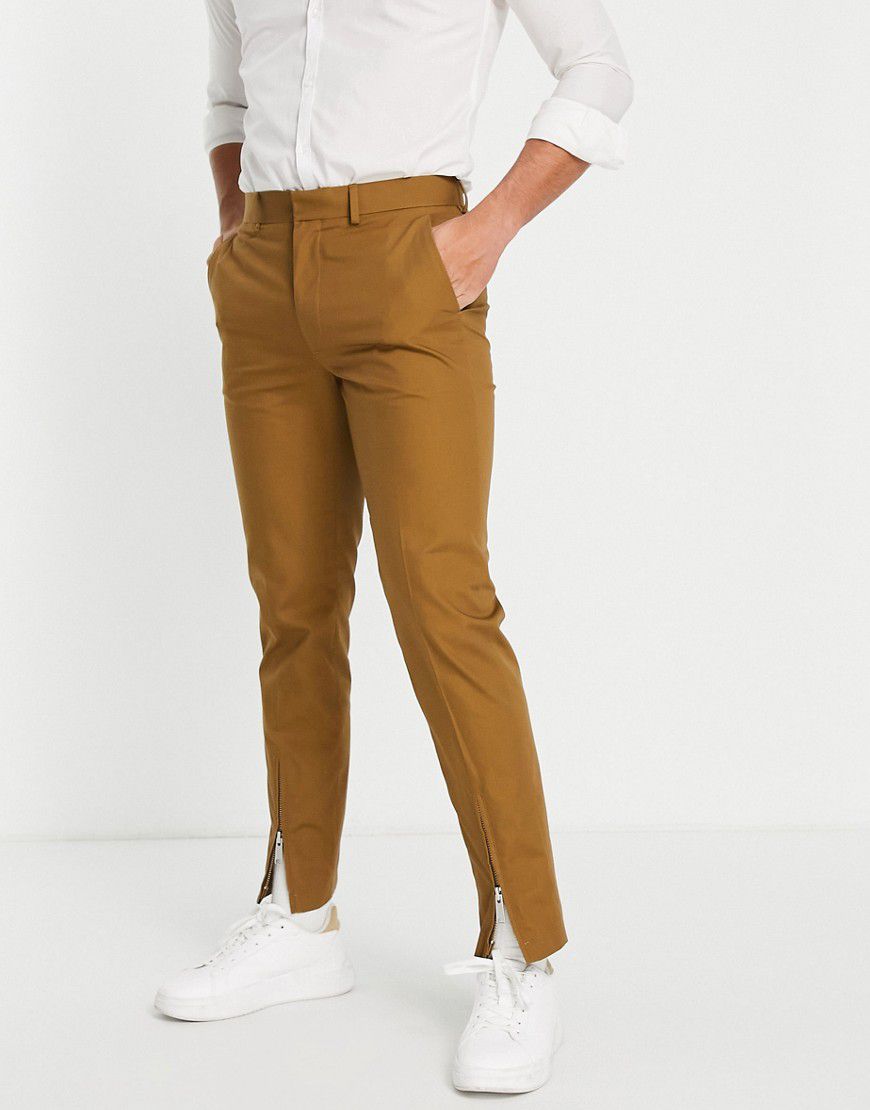 Pantaloni eleganti slim marroni con zip sul fondo sul davanti - ASOS DESIGN - Modalova