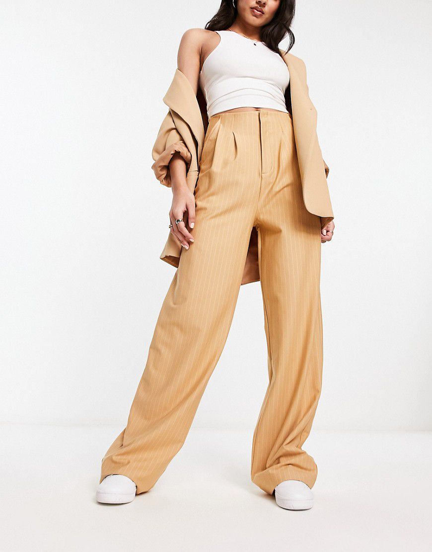 Pantaloni premium sartoriali elasticizzati color cammello gessati - ASOS DESIGN - Modalova