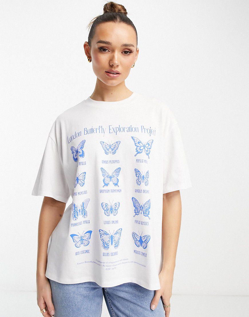 T-shirt oversize pesante bianca con stampa di farfalle - ASOS DESIGN - Modalova